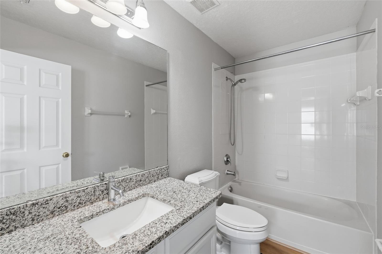 1018 Wild Elm St Property Photo 49
