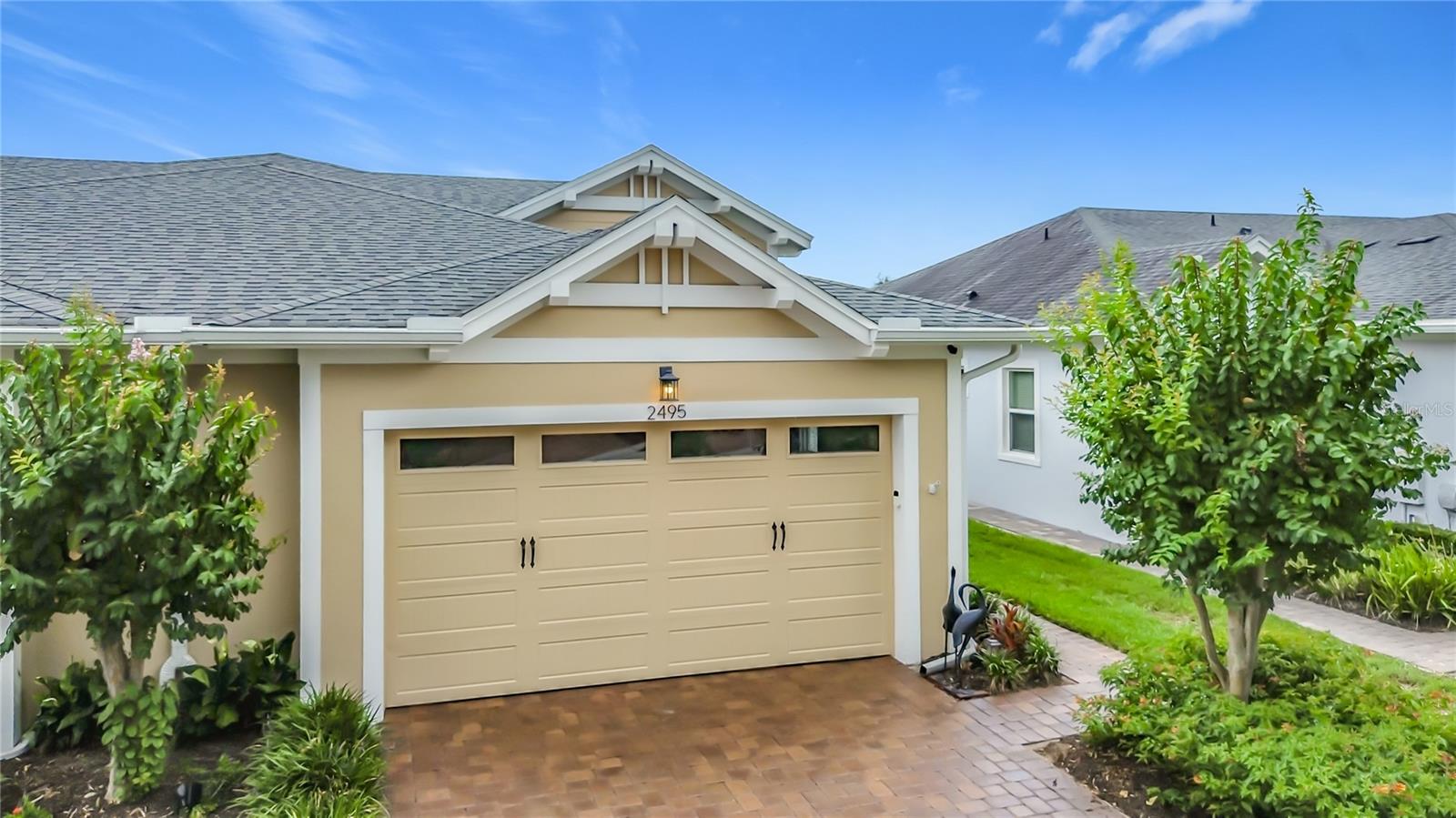 2495 Datura Loop Property Photo 3