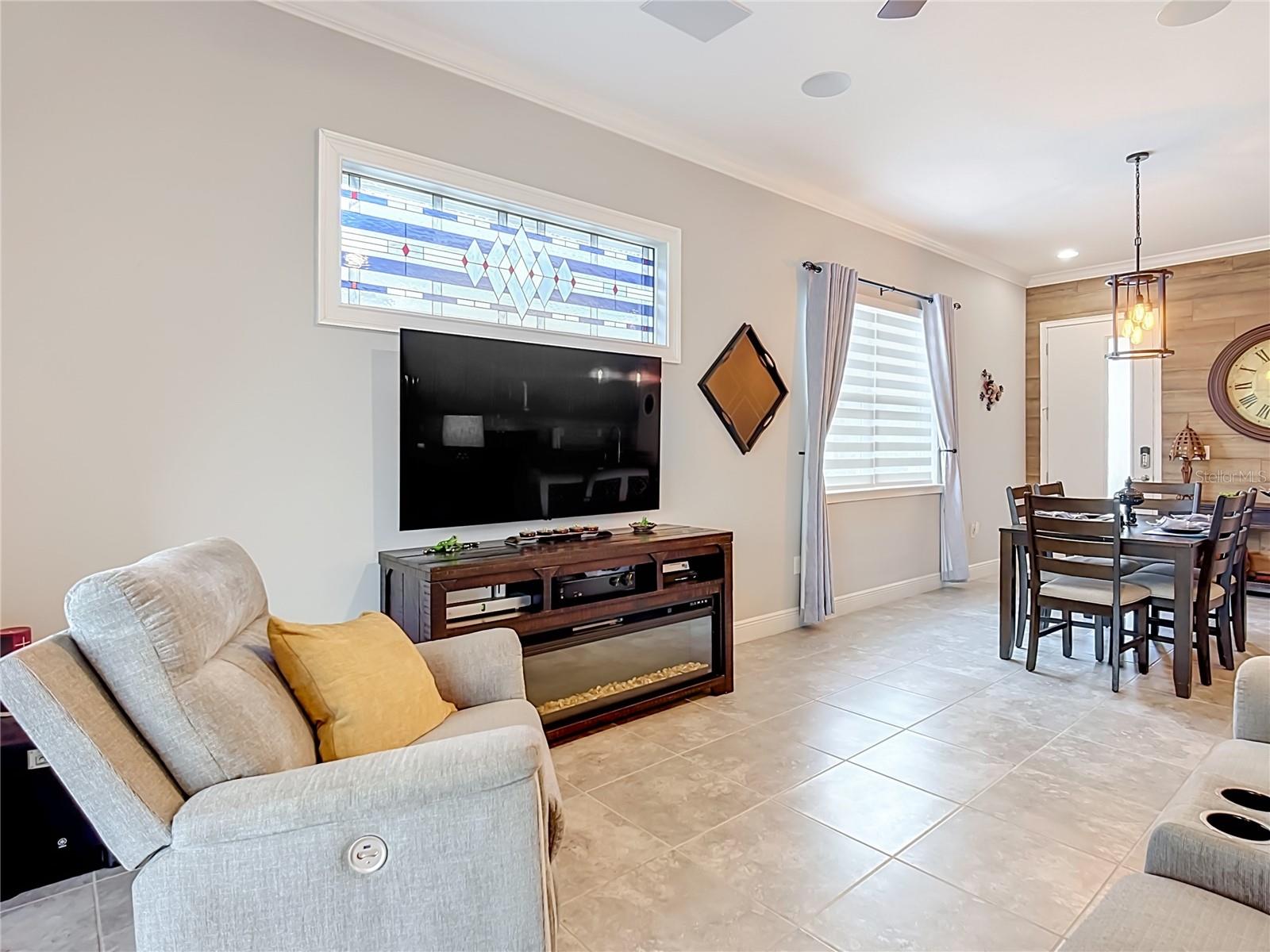 2495 Datura Loop Property Photo 14