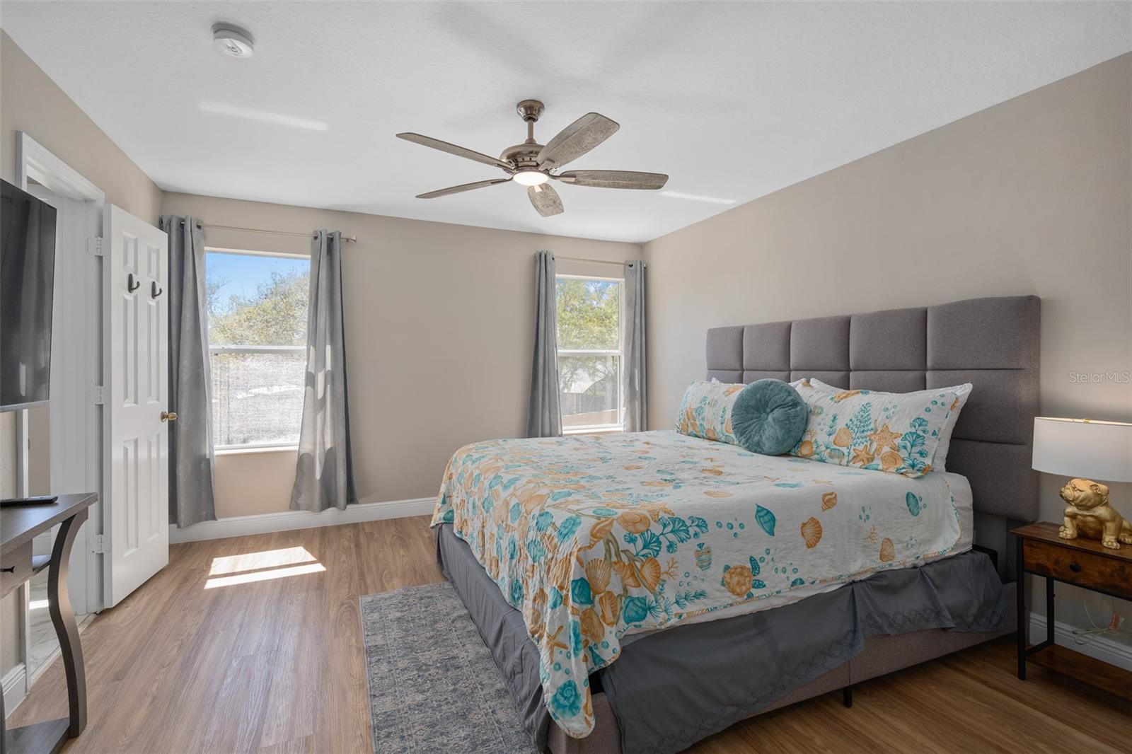 1204 S Beach Cir Property Photo 17