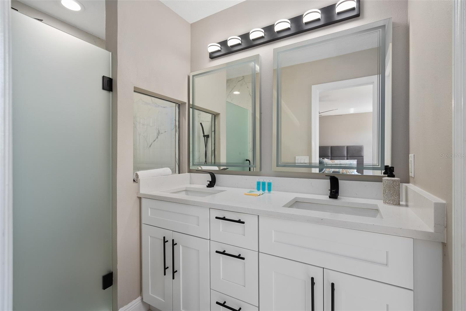 1204 S Beach Cir Property Photo 19