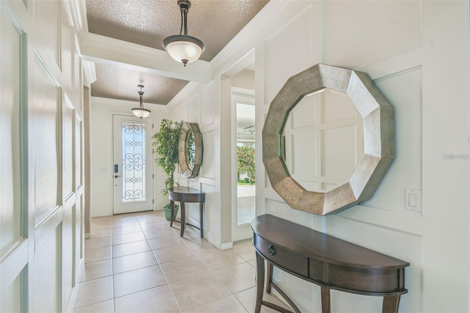 159 Casavista Dr Property Photo 4
