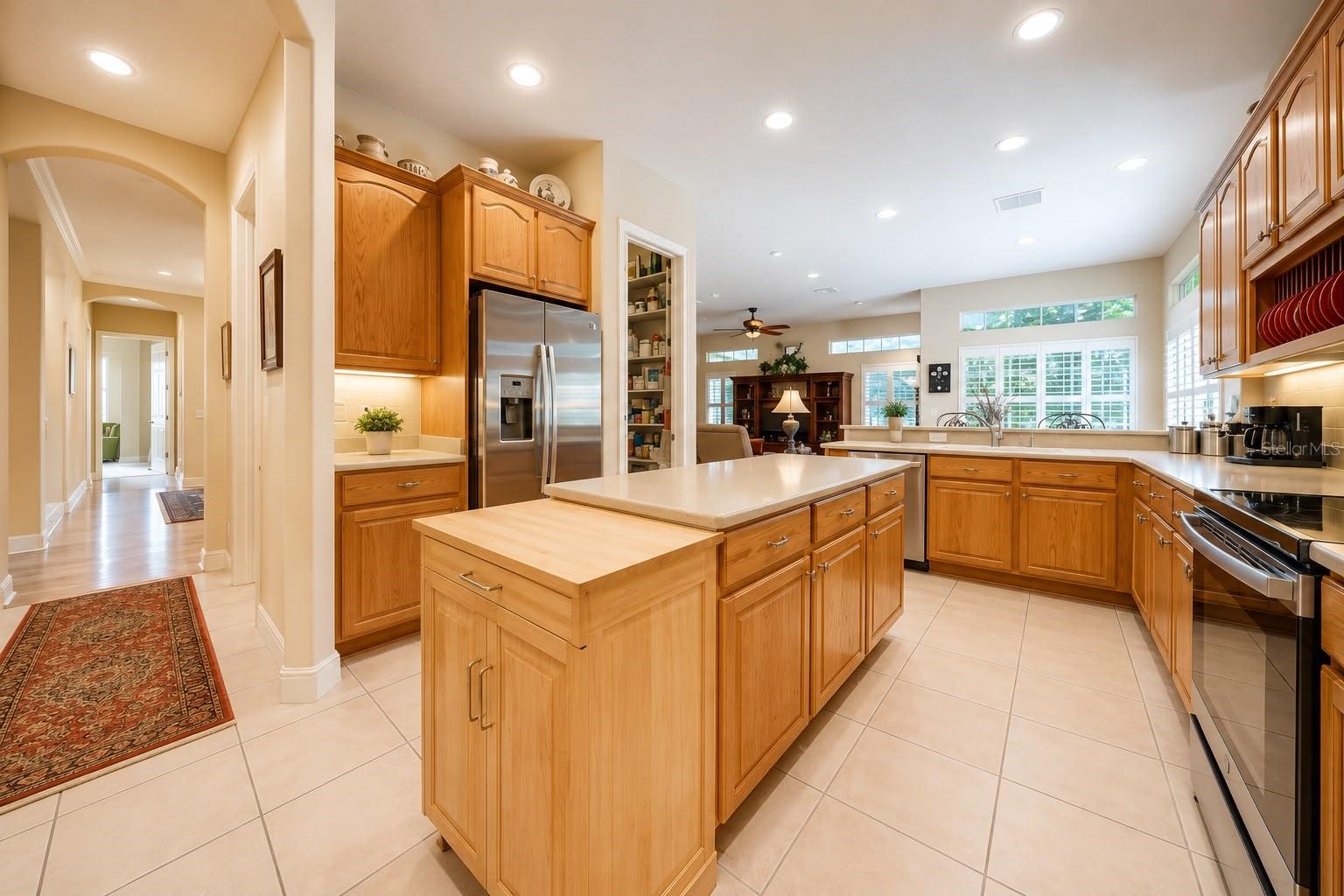 1724 Bridgets Ct Property Photo 8
