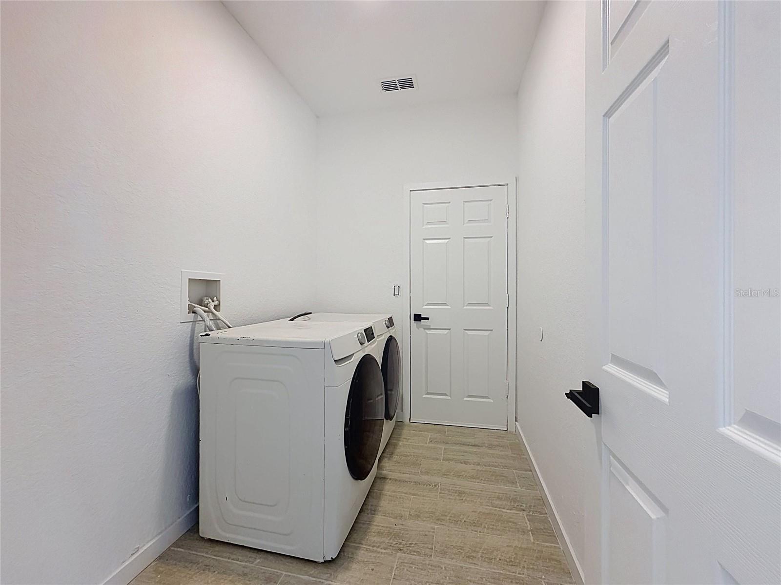 16710 Caribbean Breeze Way Property Photo 21