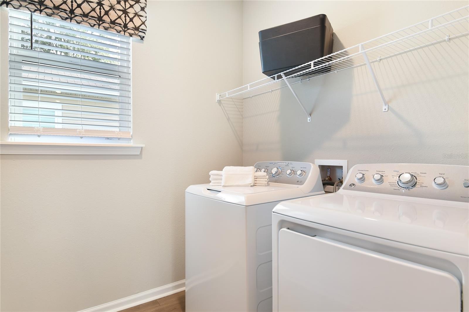 5854 Sunlit Bend Way Property Photo 26