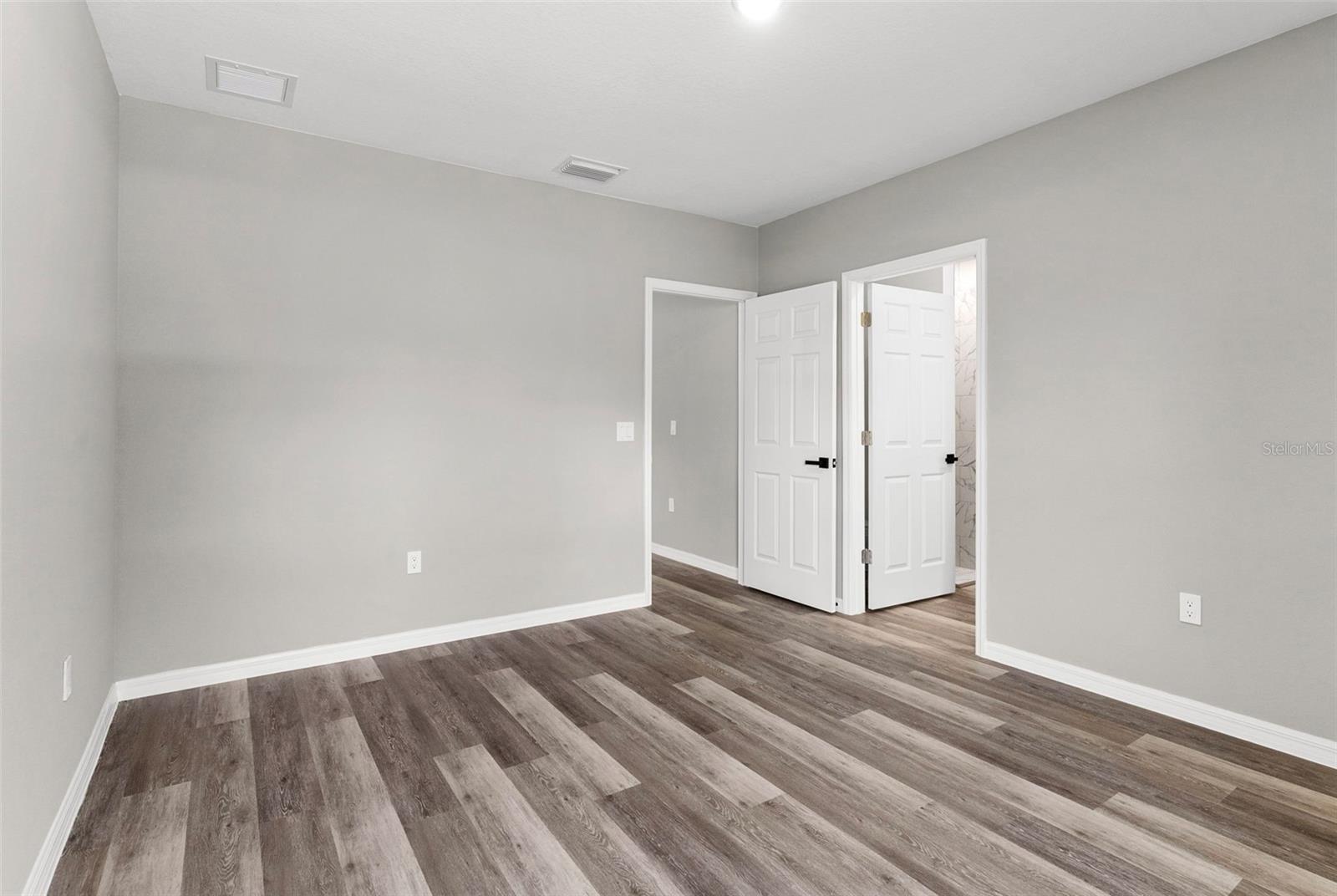 110 Friendly Cir #1 Property Photo 38
