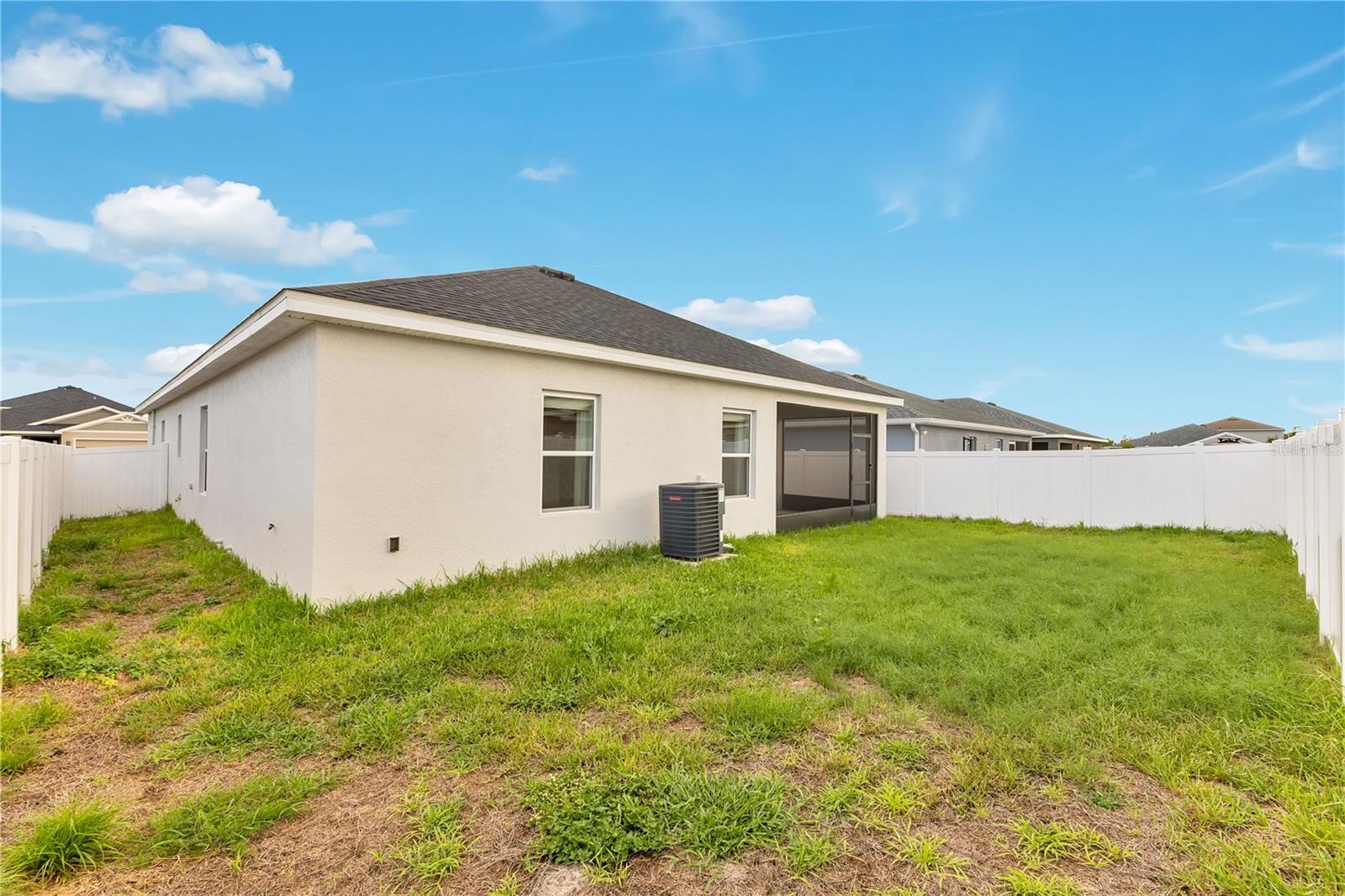 5447 Pine Lilly Dr Property Photo 23