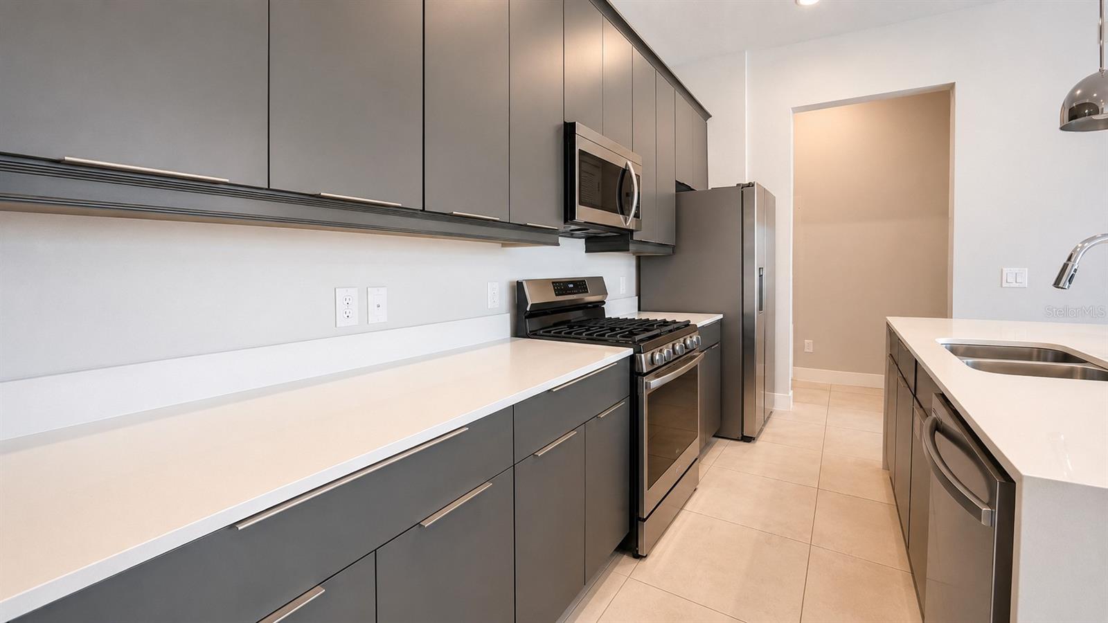 7740 Sandy Ridge Dr #135 Property Photo 12