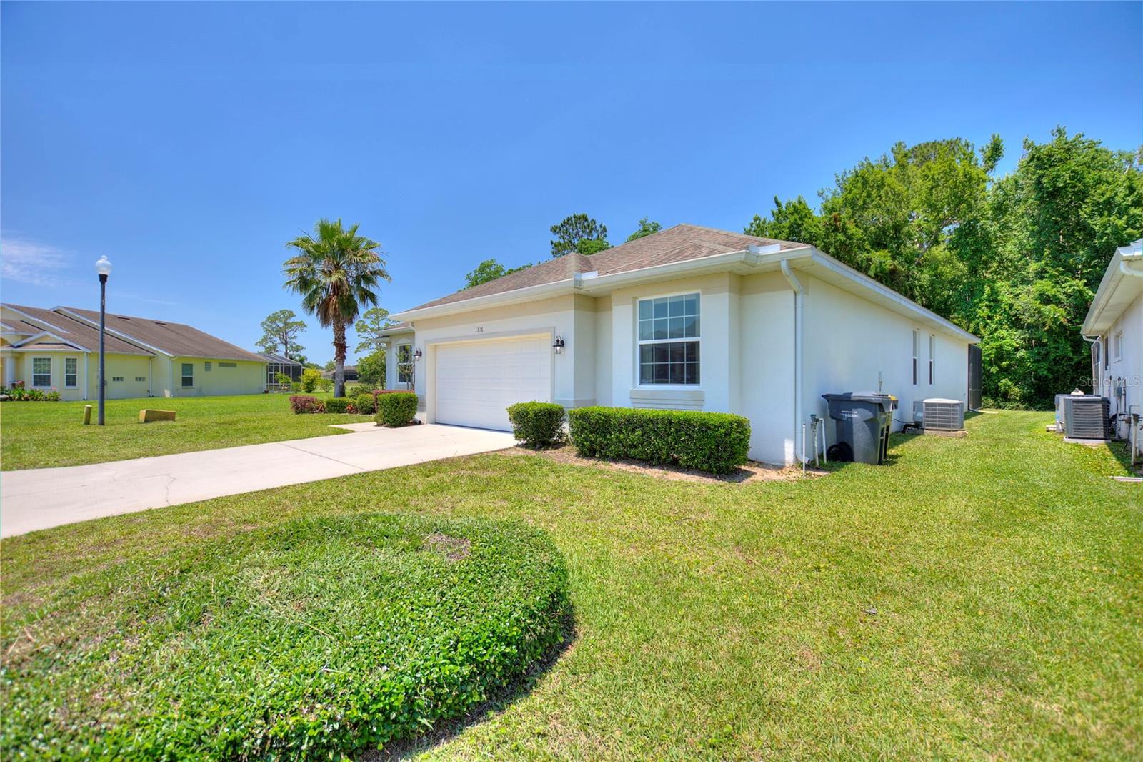 1316 GOLF COURSE PKWY Property Photo 1