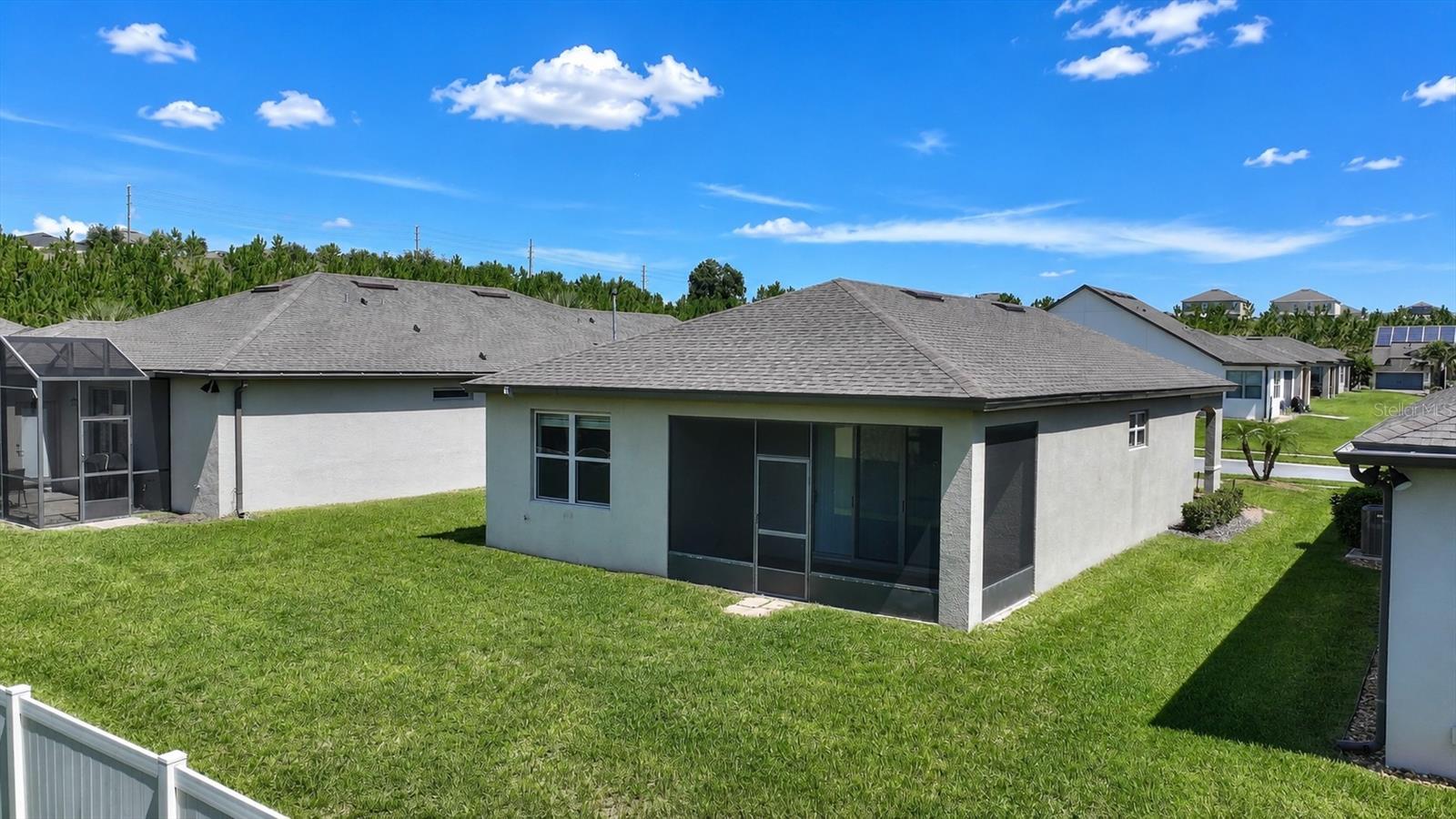 406 Tortosa Ct Property Photo 21