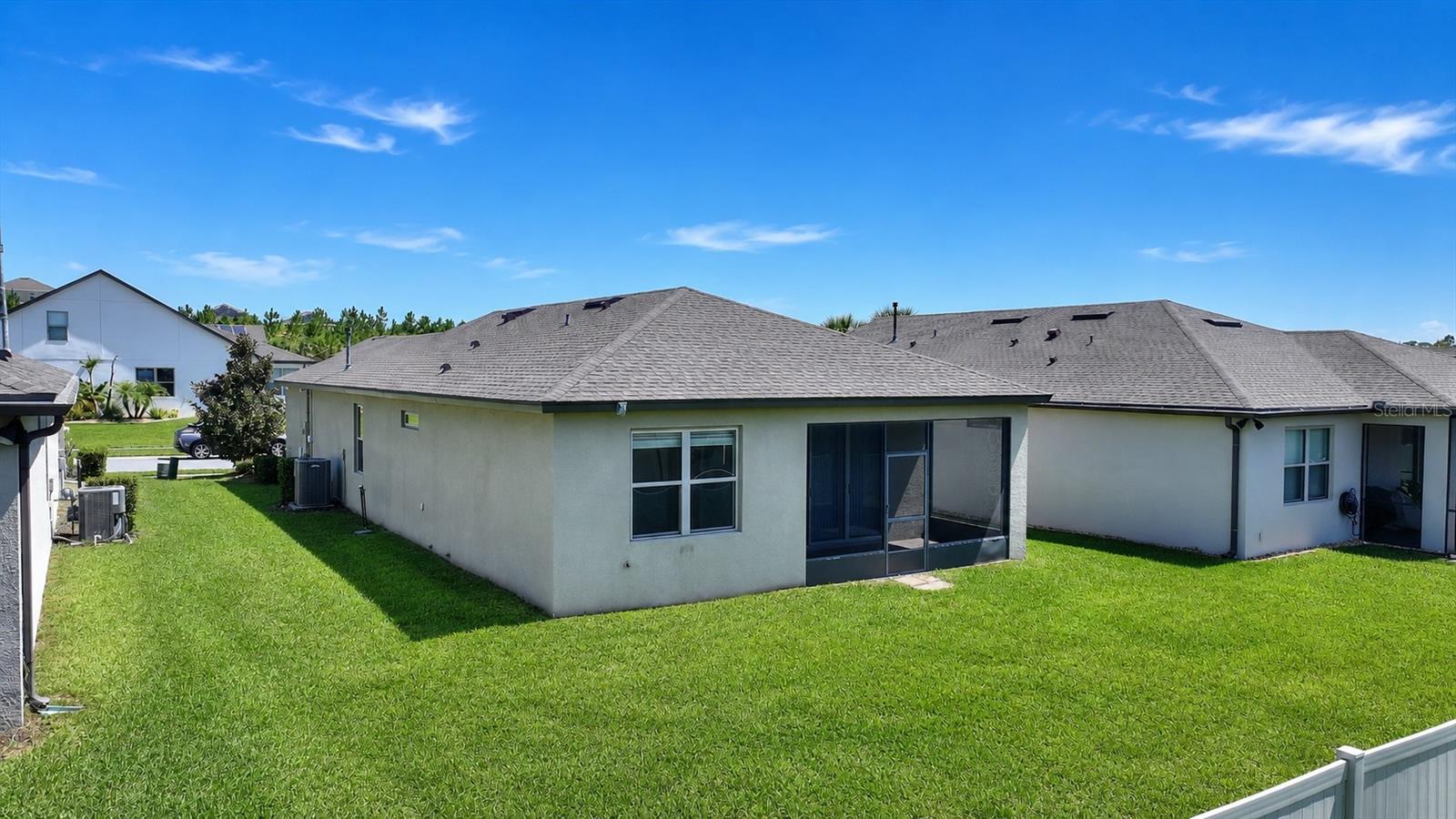 406 Tortosa Ct Property Photo 22