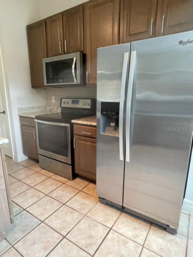 506 Mirasol Cir #101 Property Photo 9