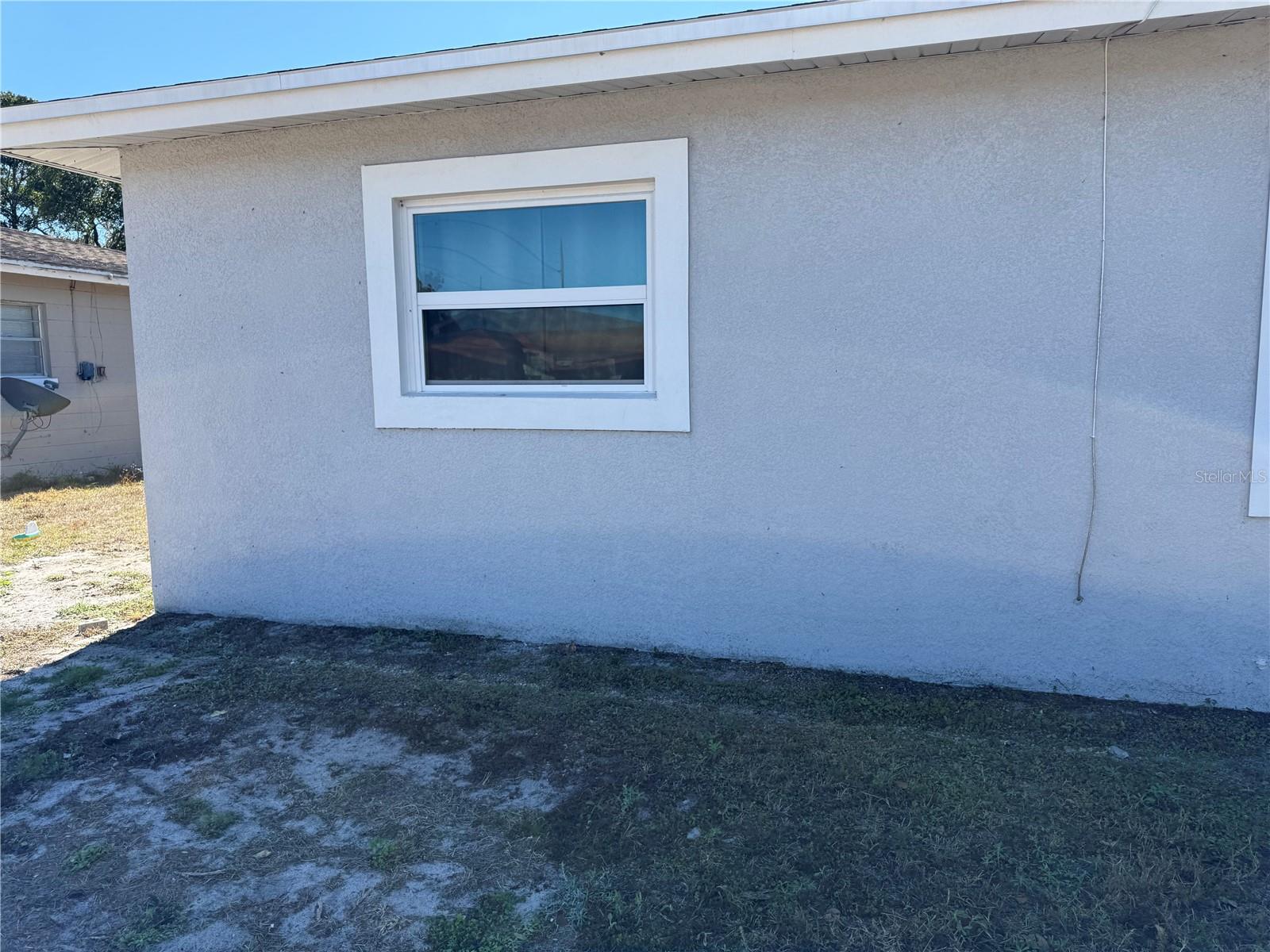 204 6th Jpv St Property Photo 5