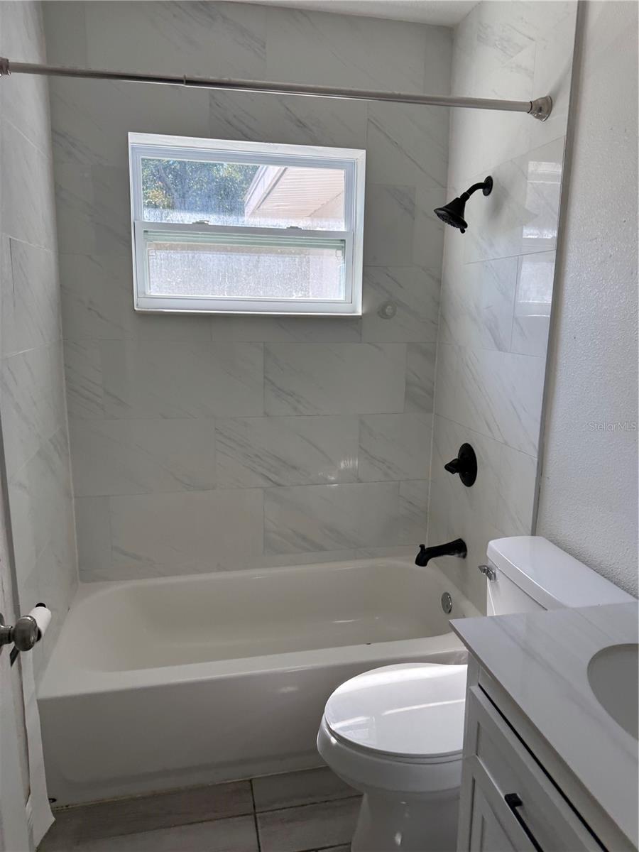 204 6th Jpv St Property Photo 23
