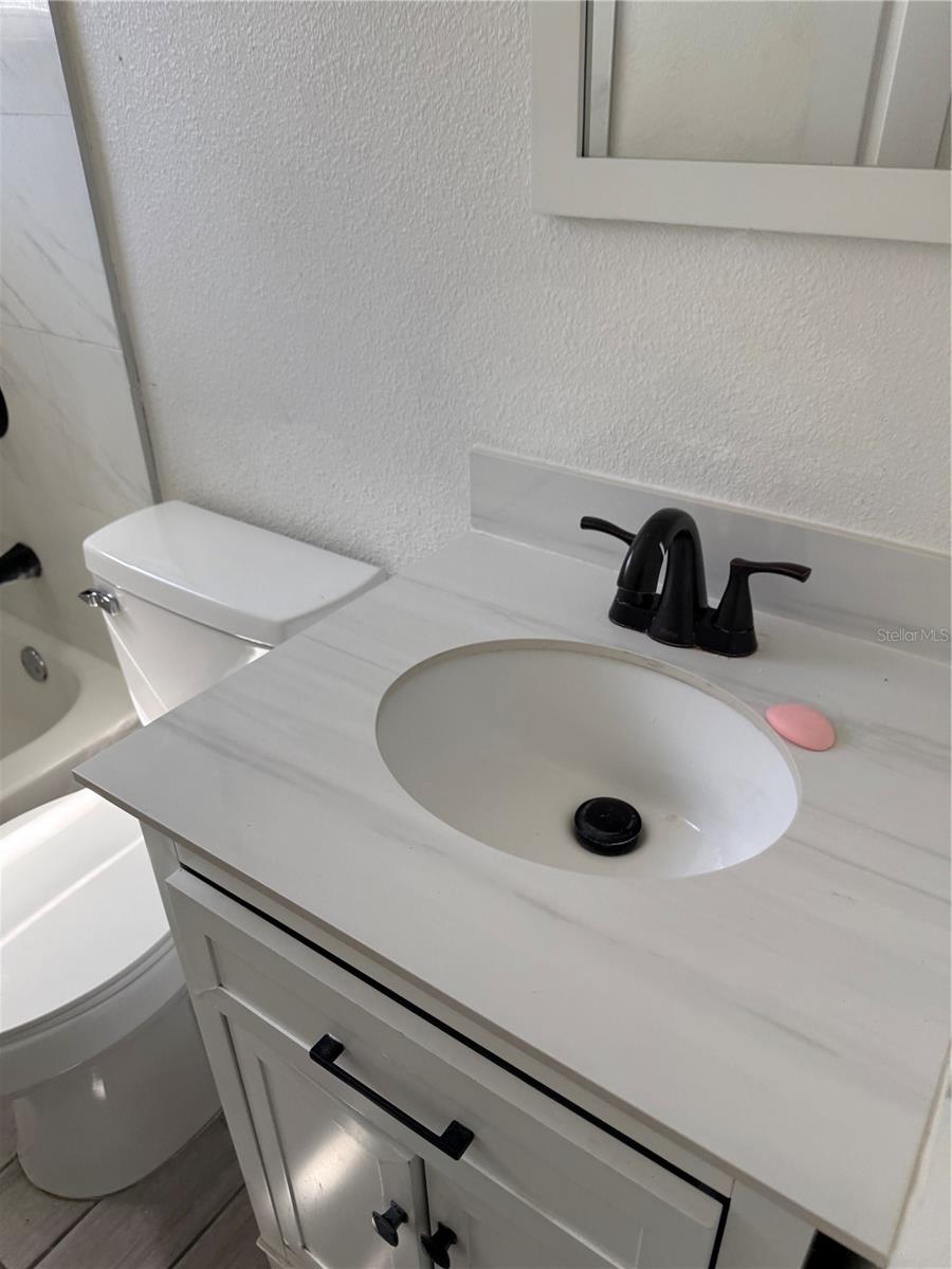 204 6th Jpv St Property Photo 24