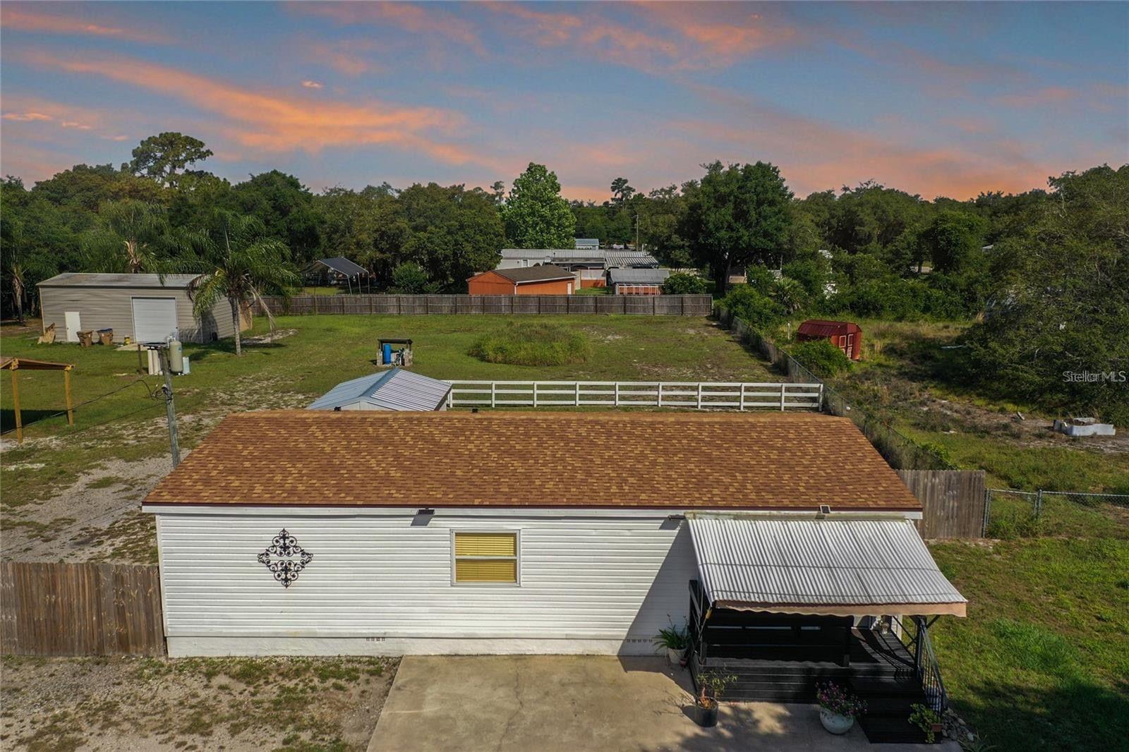 170 Autunm Property Photo 3