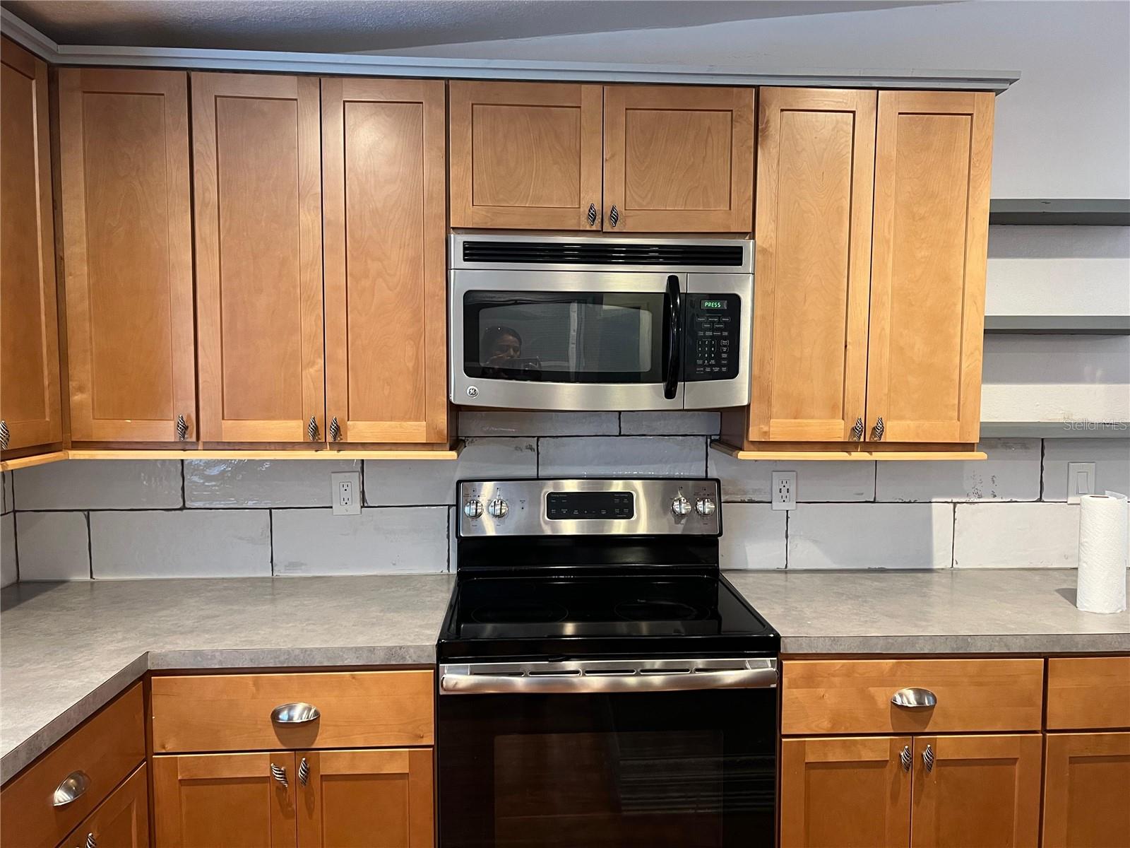 170 Autunm Property Photo 6