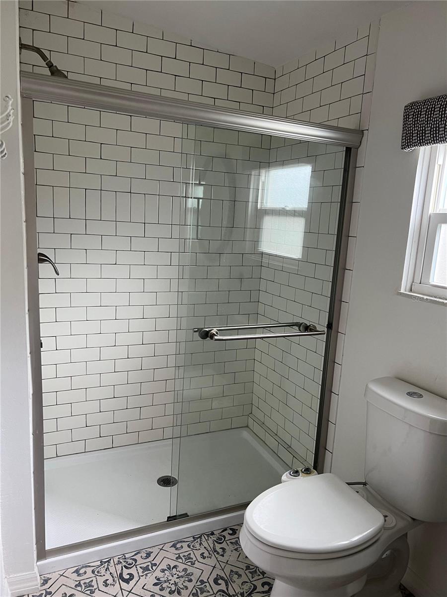 170 Autunm Property Photo 10