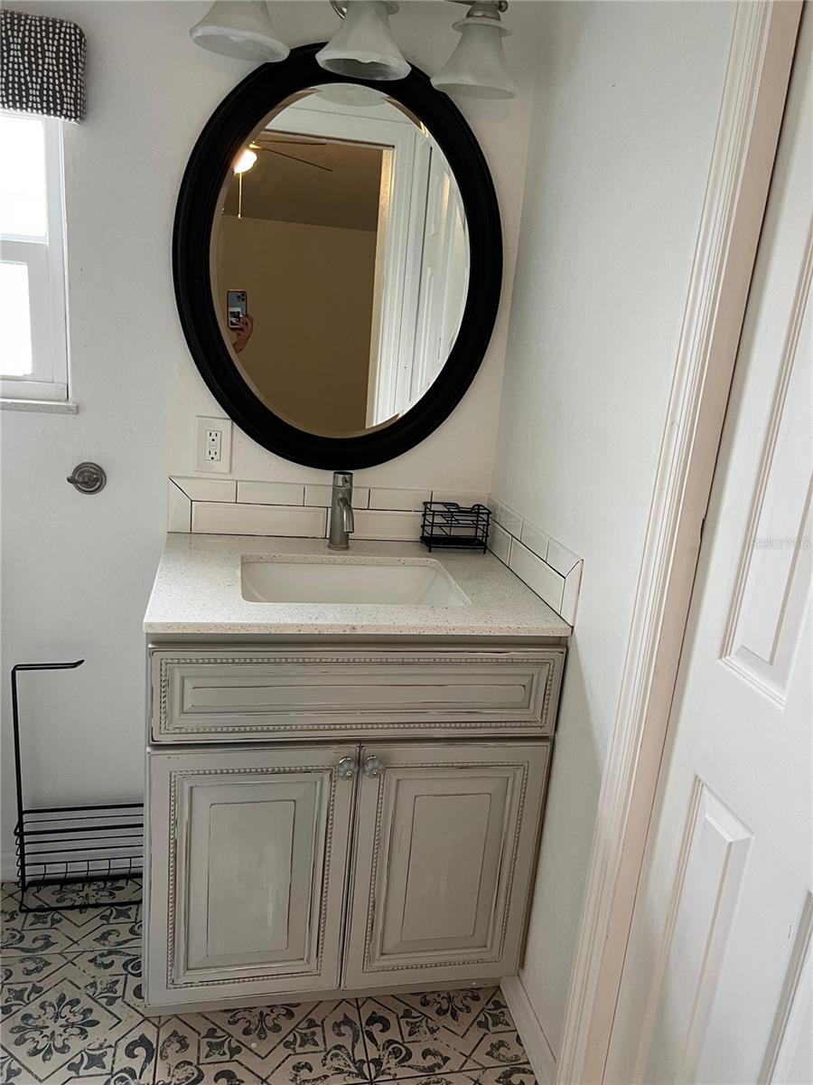 170 Autunm Property Photo 11