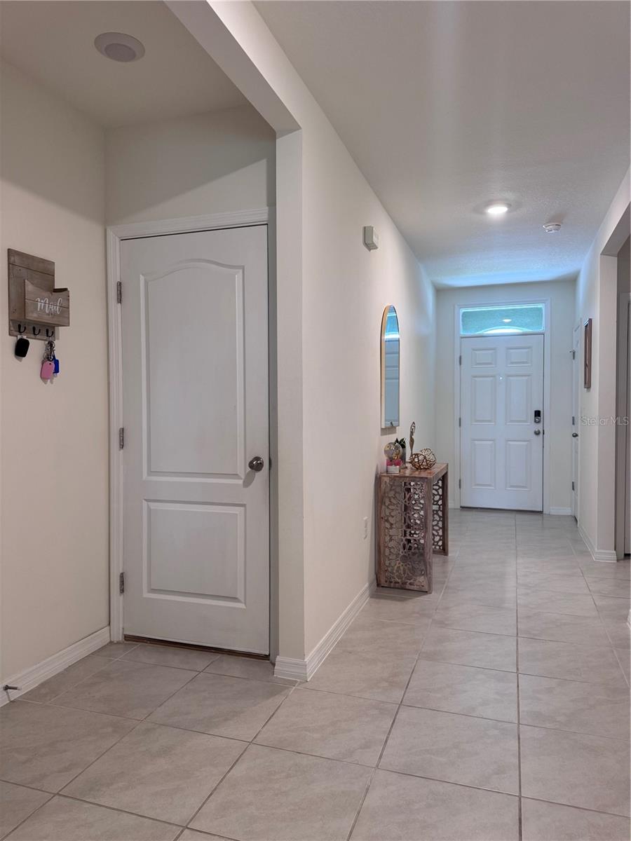 641 Griffon Ave Property Photo 11
