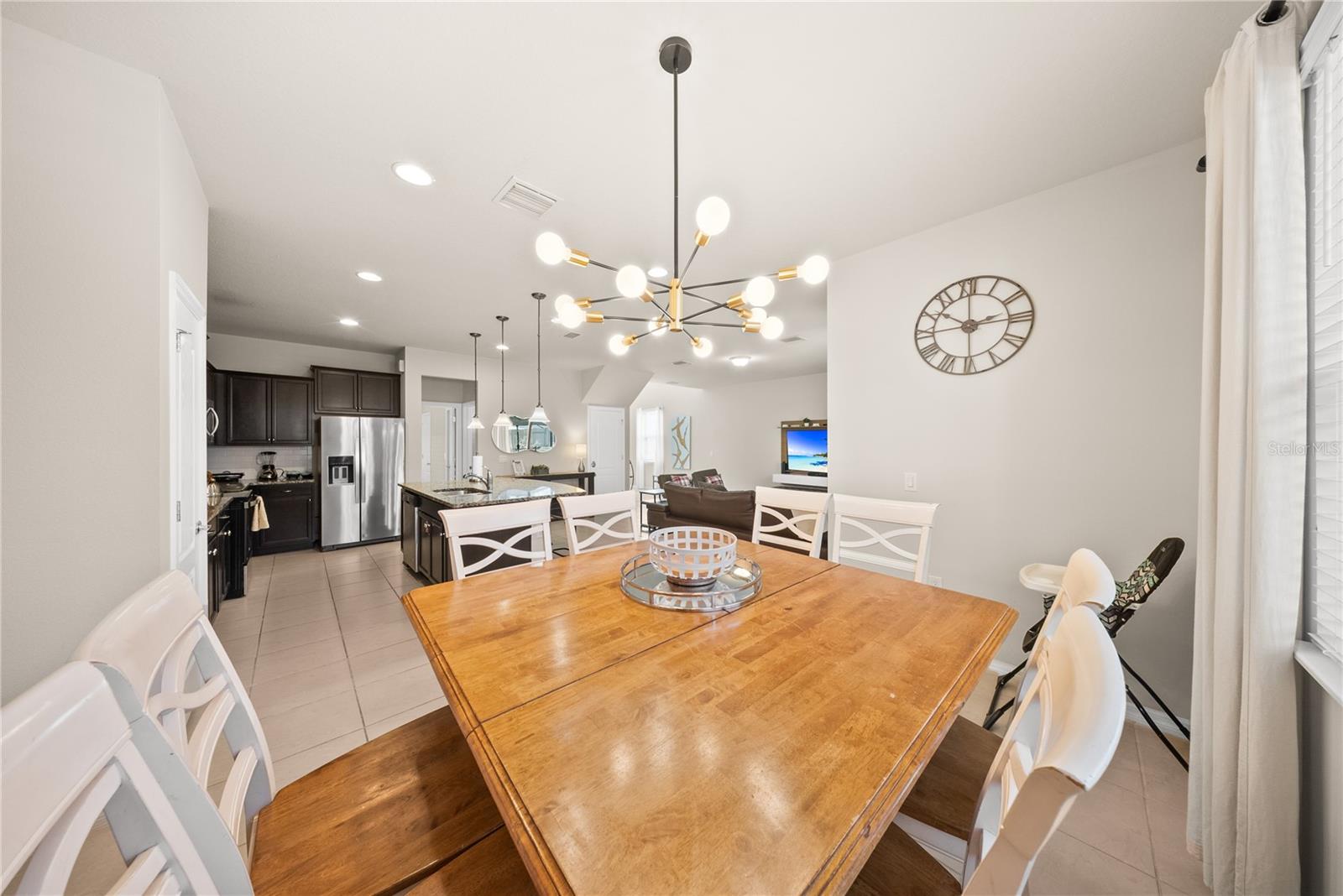 8904 Prague Way Property Photo 16