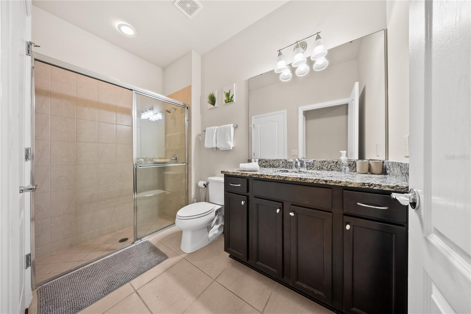8904 Prague Way Property Photo 42