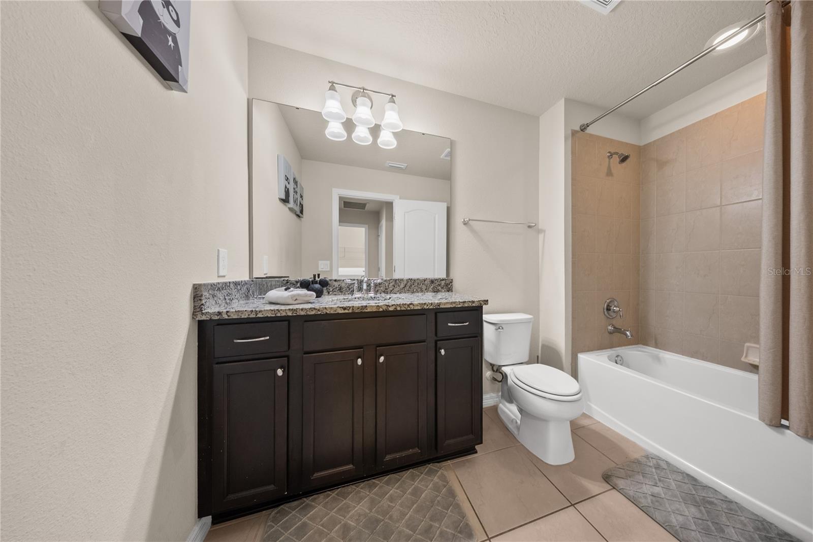 8904 Prague Way Property Photo 47