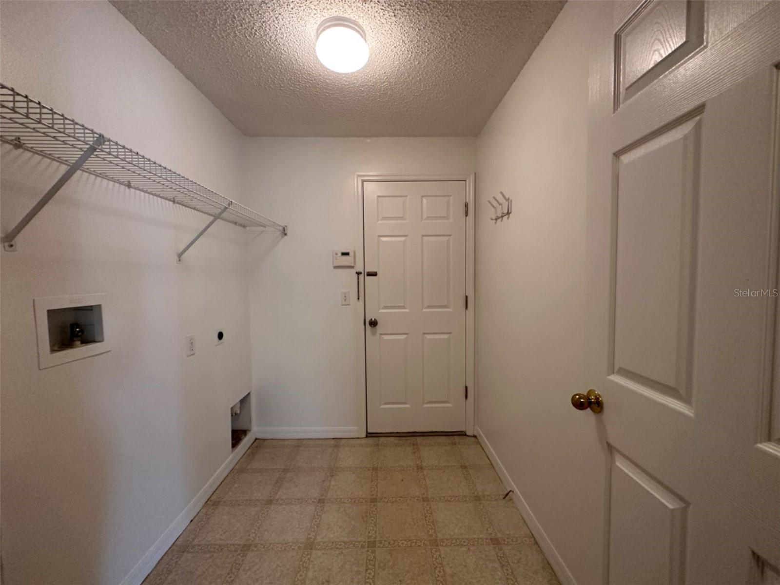 2932 Foraker Way Property Photo 29