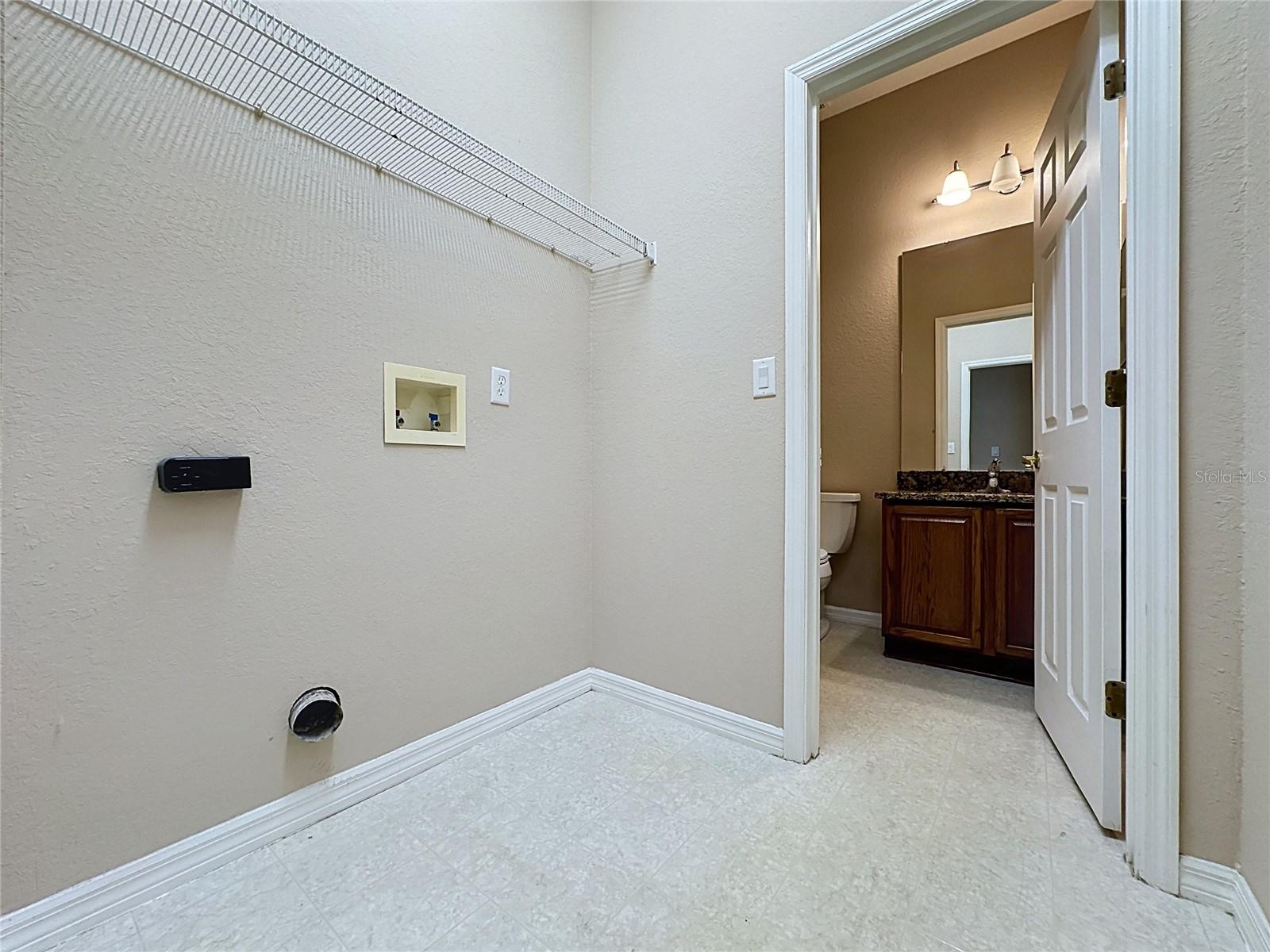 468 Pinewood Dr Property Photo 36