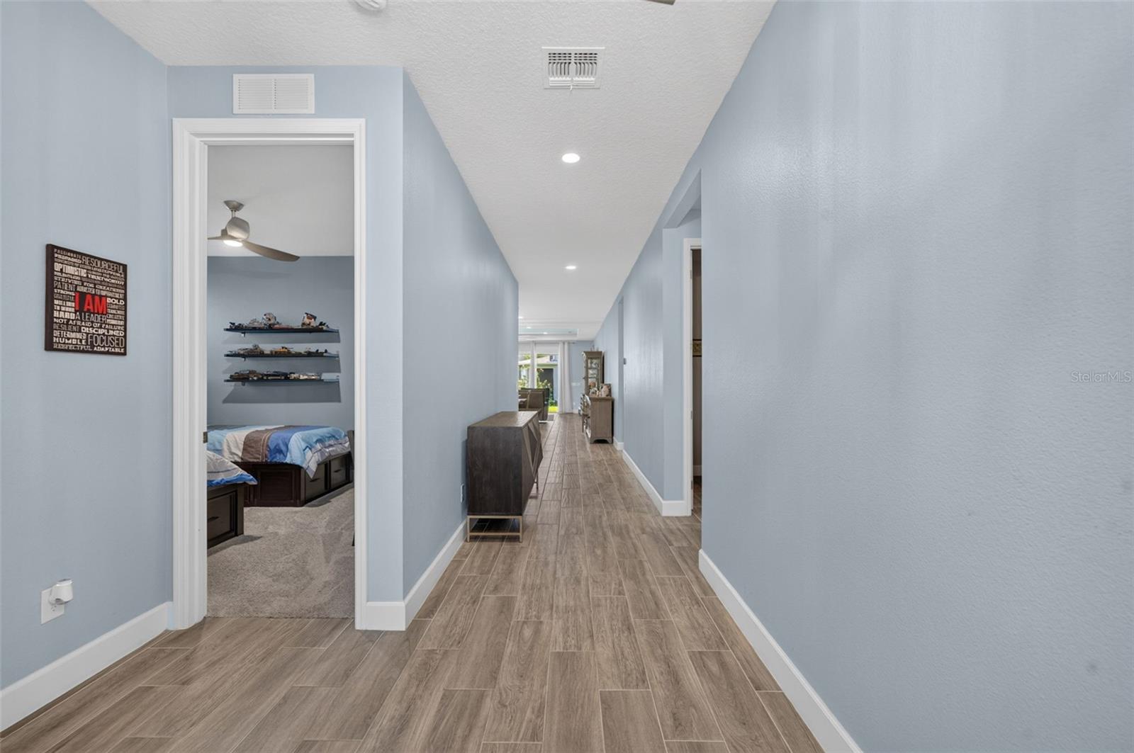 3607 Arbordale Loop Property Photo 4