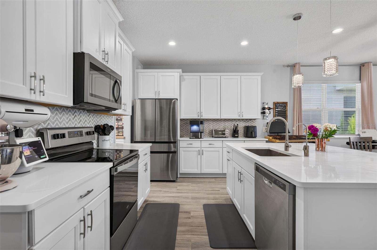 3607 Arbordale Loop Property Photo 9