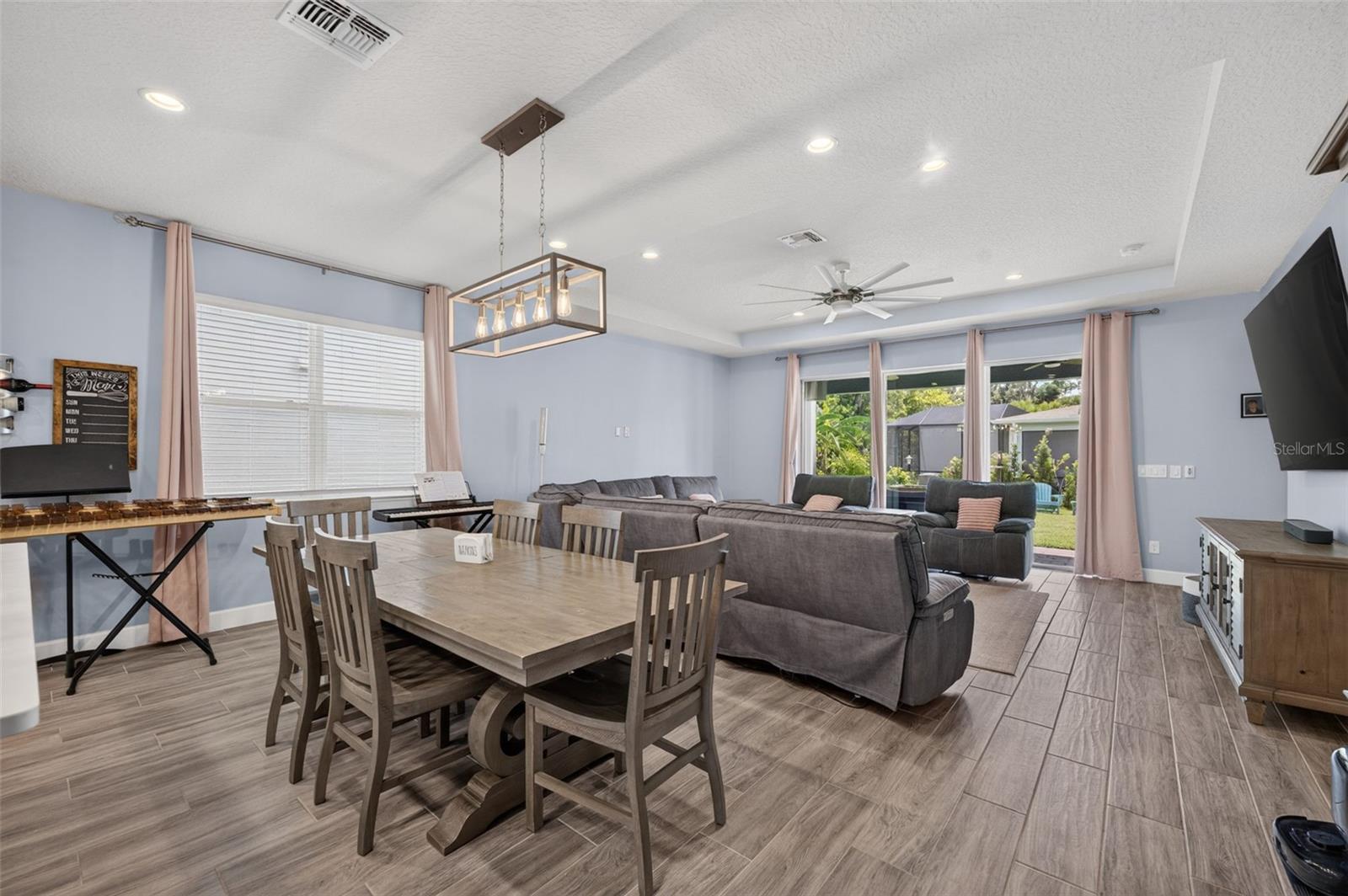 3607 Arbordale Loop Property Photo 17