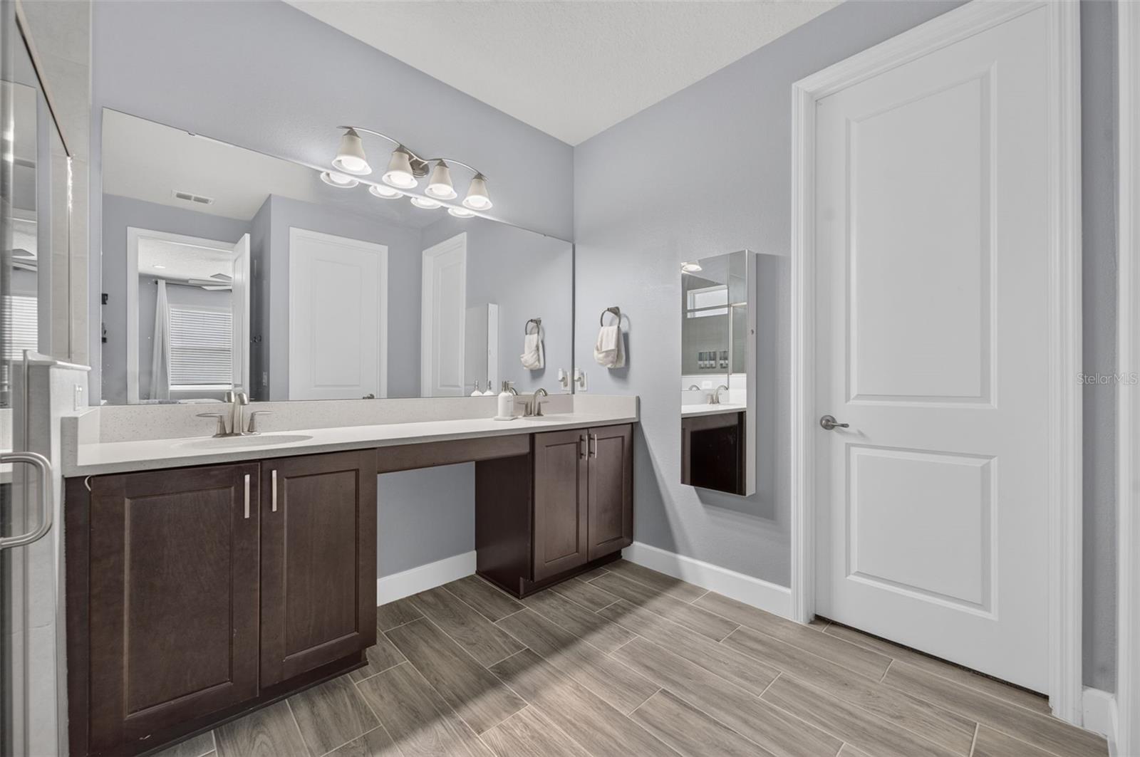 3607 Arbordale Loop Property Photo 27