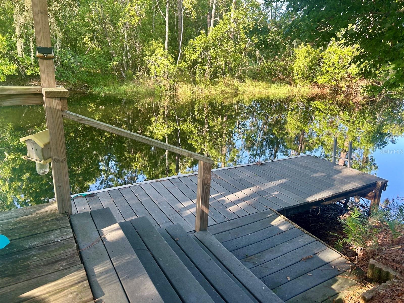 6590 Bay Shore Dr Property Photo 4