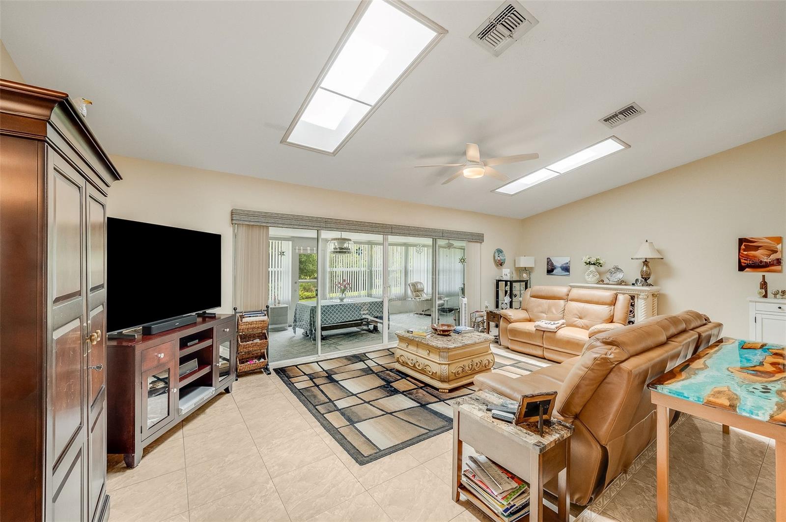 6590 Bay Shore Dr Property Photo 22