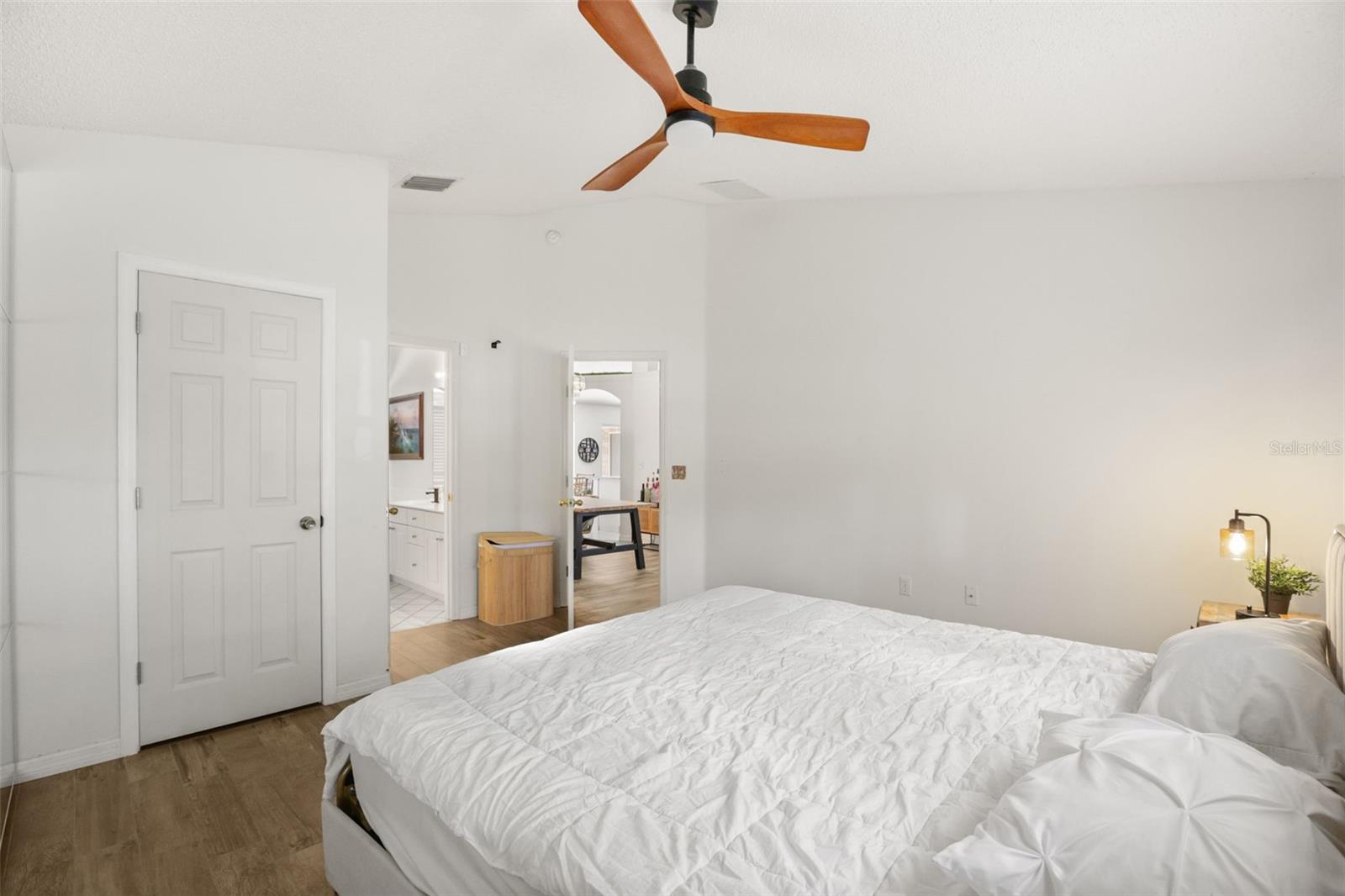 1480 Agatha Dr Property Photo 26