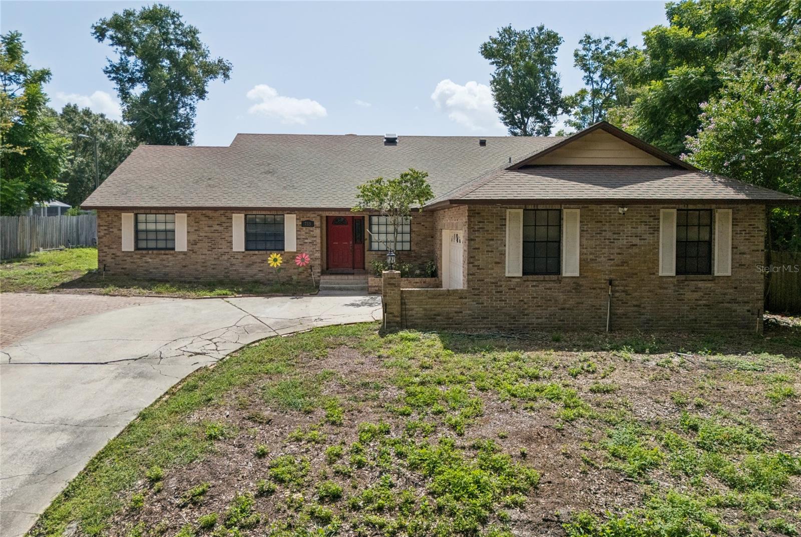 733 SAXBY AVE