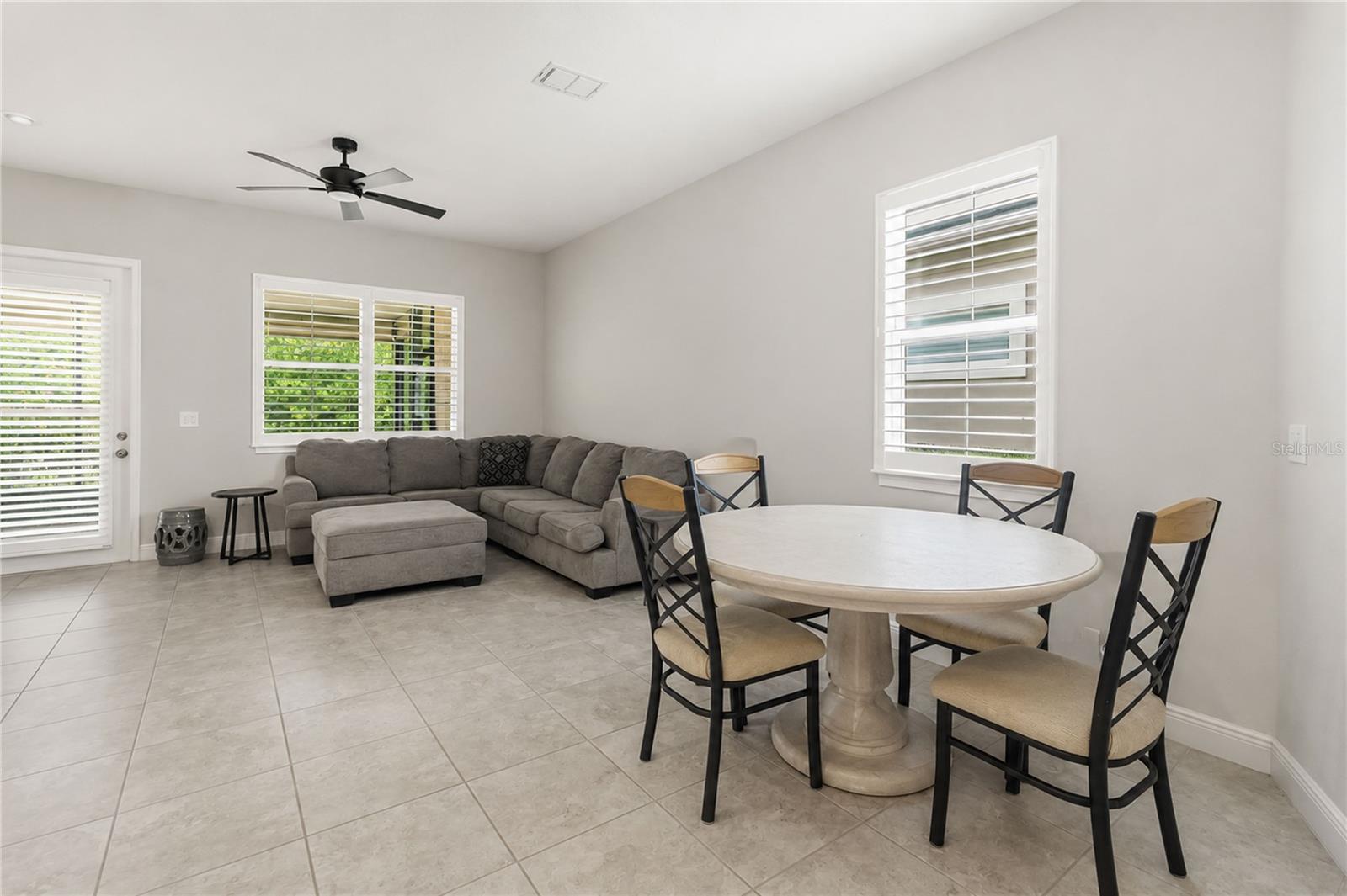 2419 Datura Loop Property Photo 7