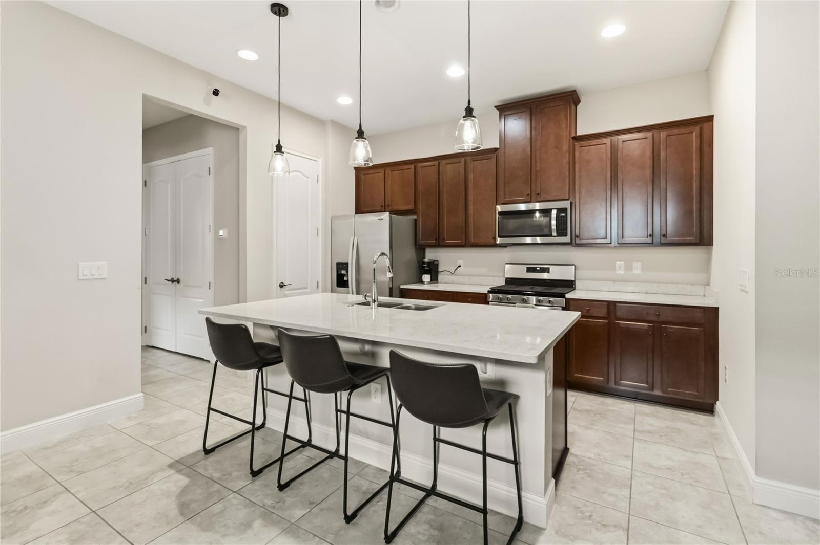 2419 Datura Loop Property Photo 10