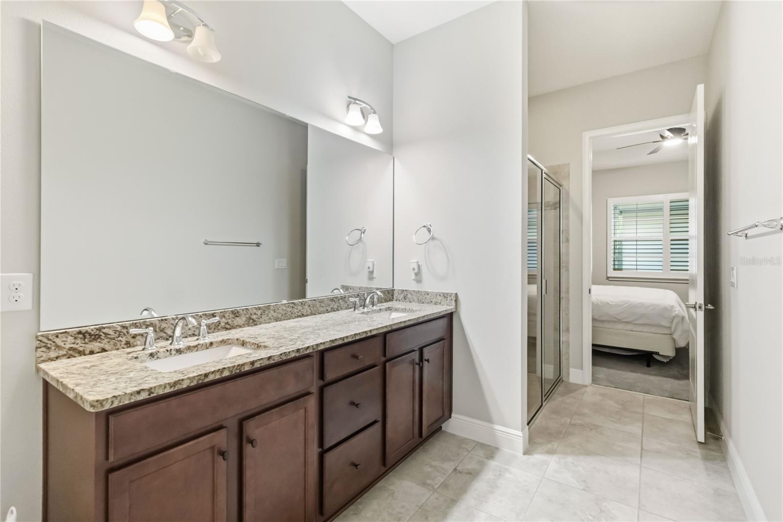 2419 Datura Loop Property Photo 17
