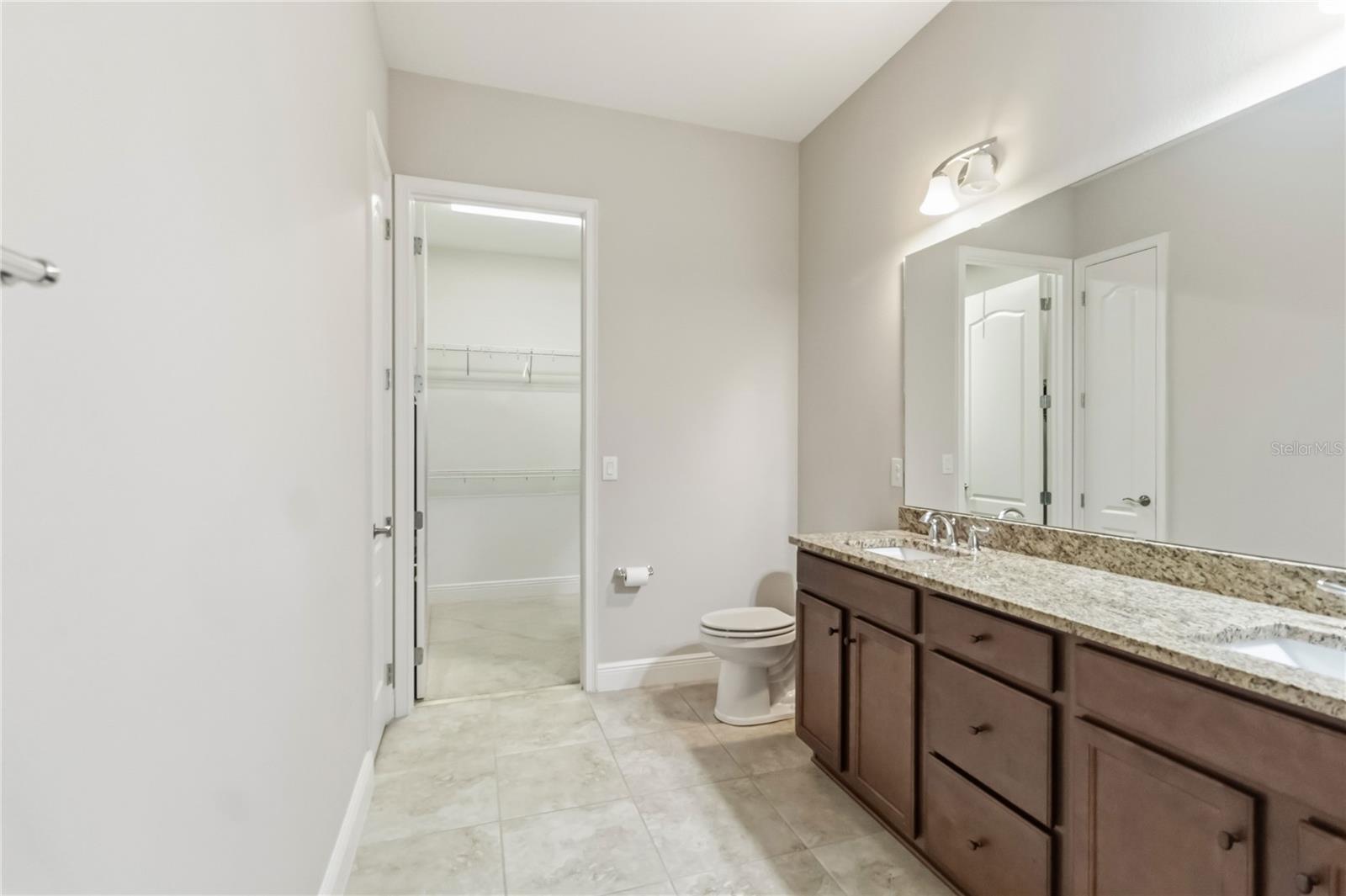 2419 Datura Loop Property Photo 18