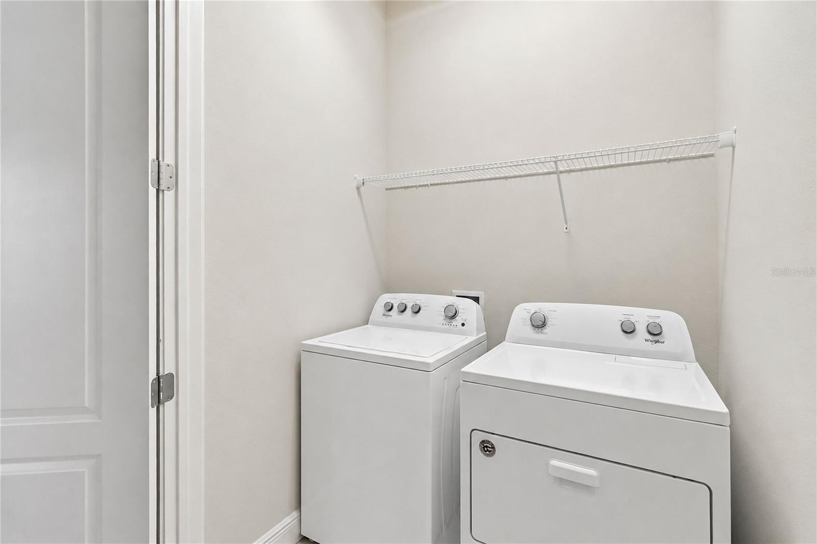 2419 Datura Loop Property Photo 22