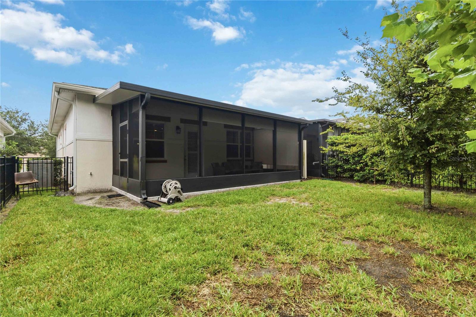 2419 Datura Loop Property Photo 27