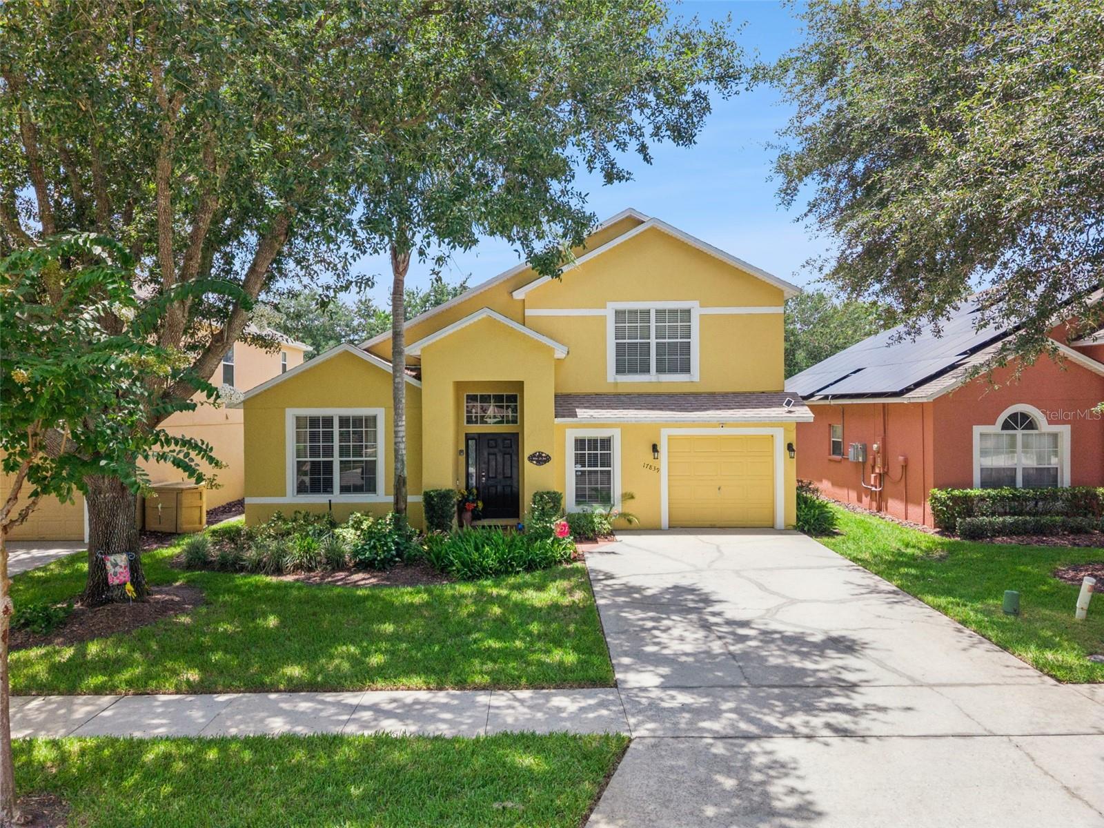 17839 Woodcrest Way Property Photo 4