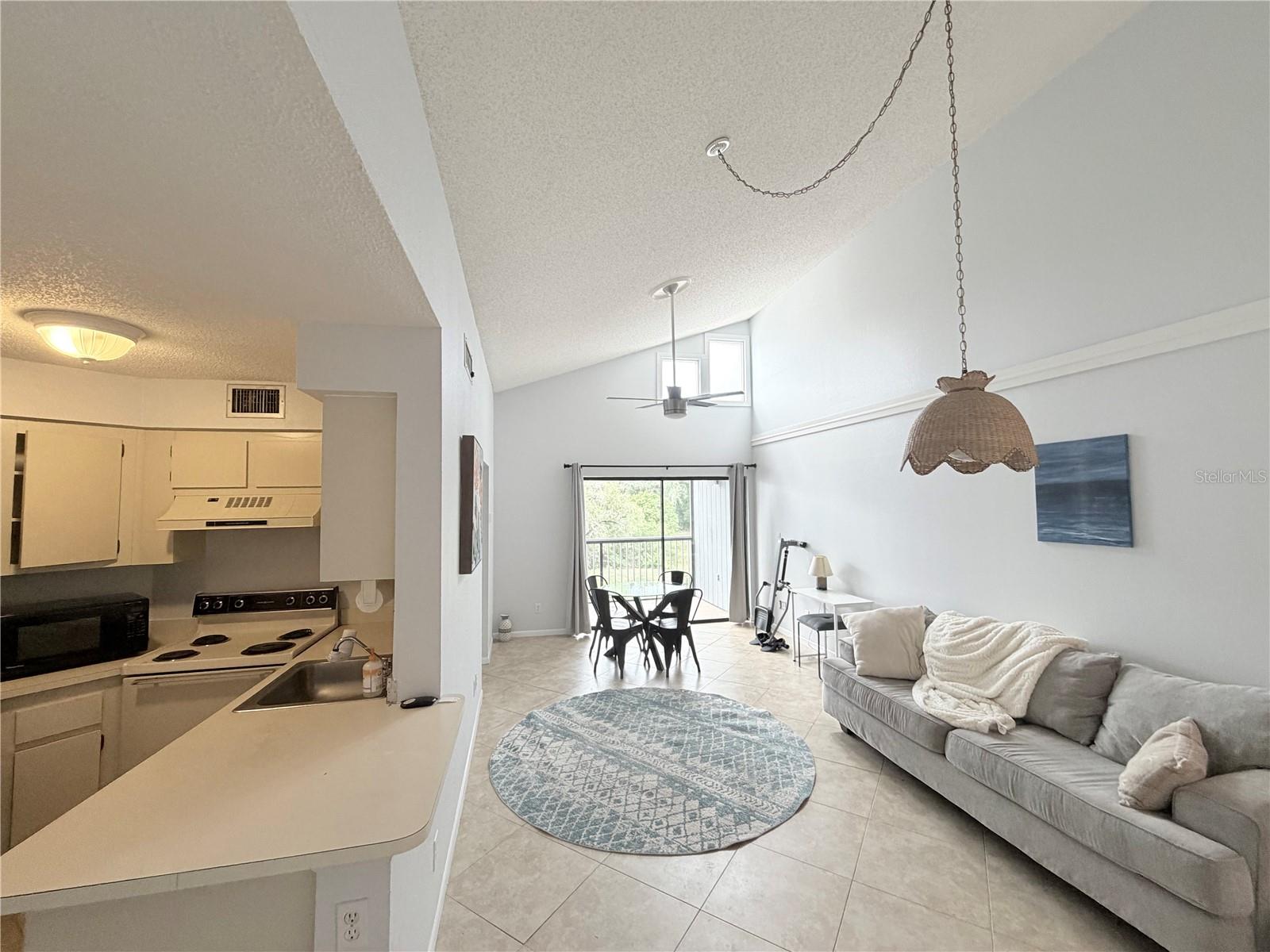 3914 ATRIUM DR #U1 Property Photo 1