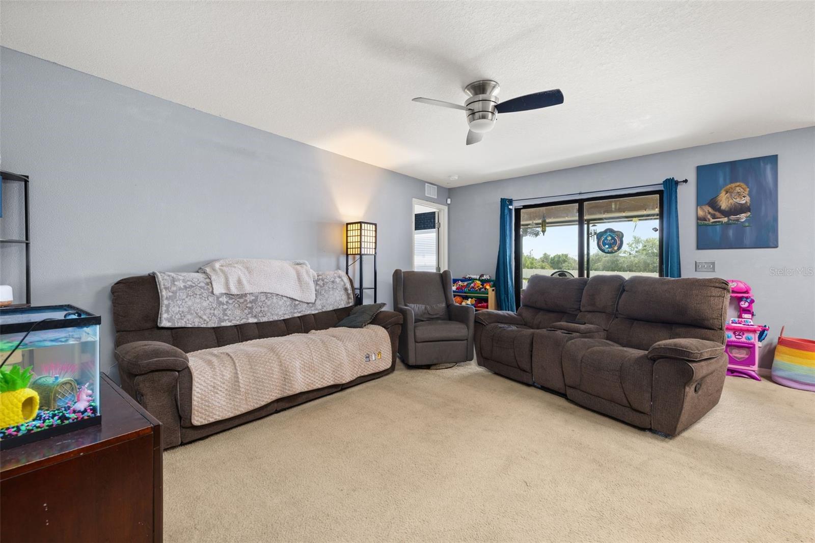 1321 Woodlark Dr Property Photo 4