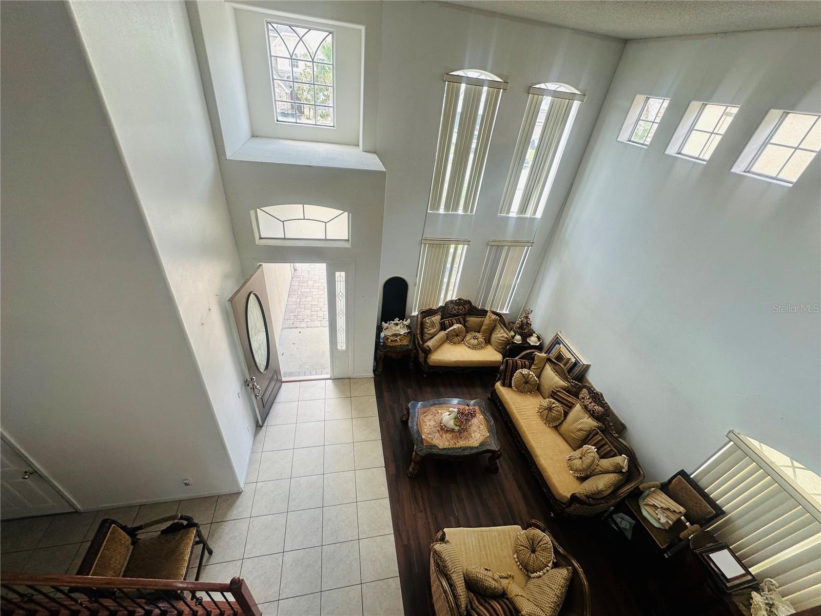 2530 Sand Arbor Cir Property Photo 3
