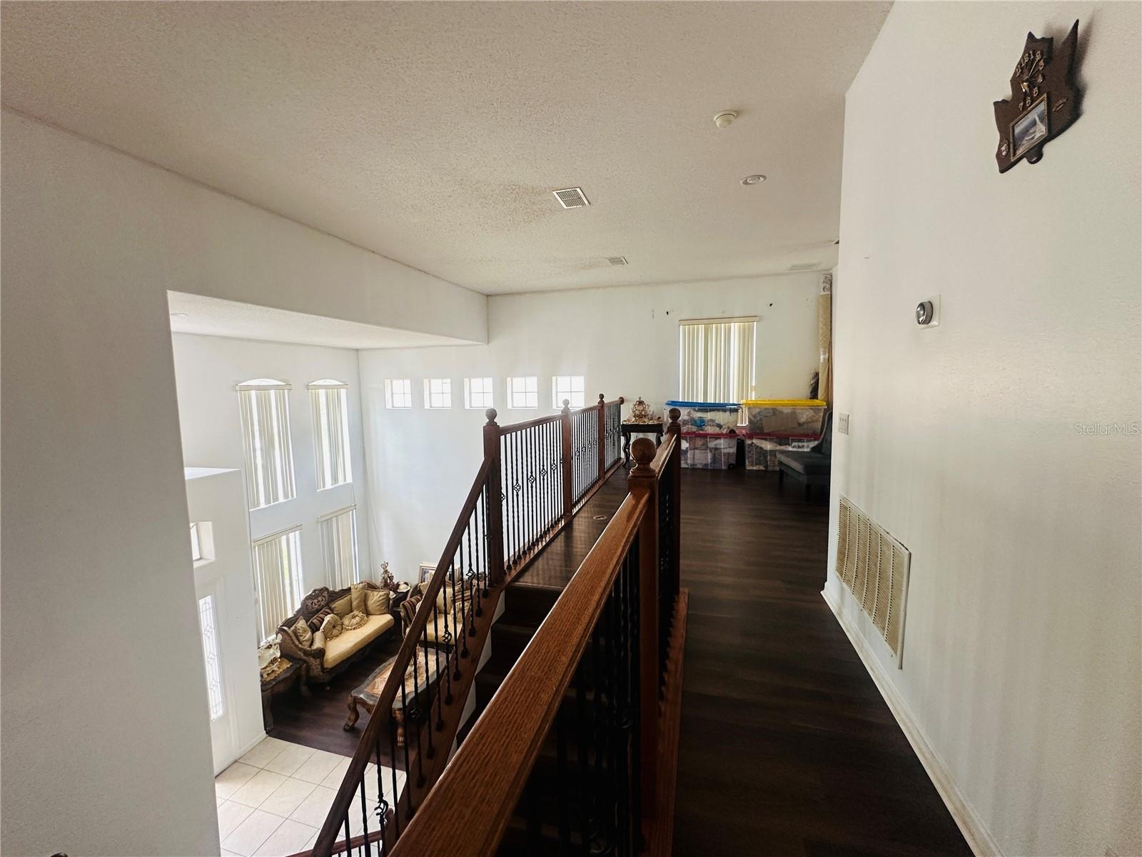 2530 Sand Arbor Cir Property Photo 4