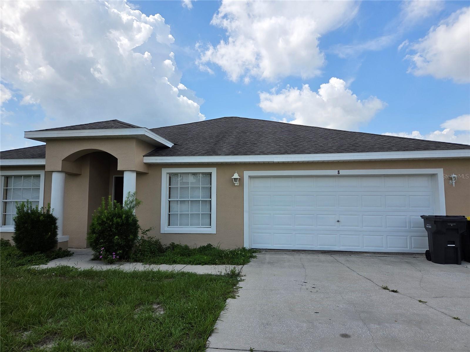 8 SAWFISH CT Property Photo 1