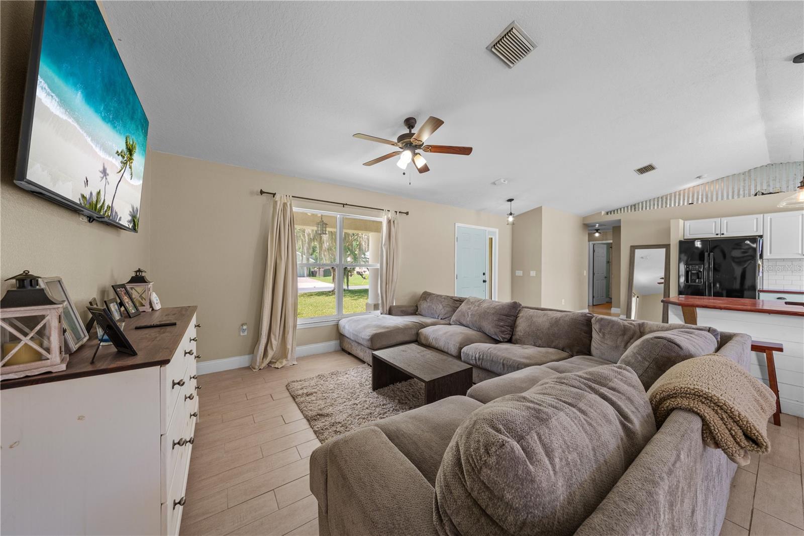 4865 Meadow Dr Property Photo 10